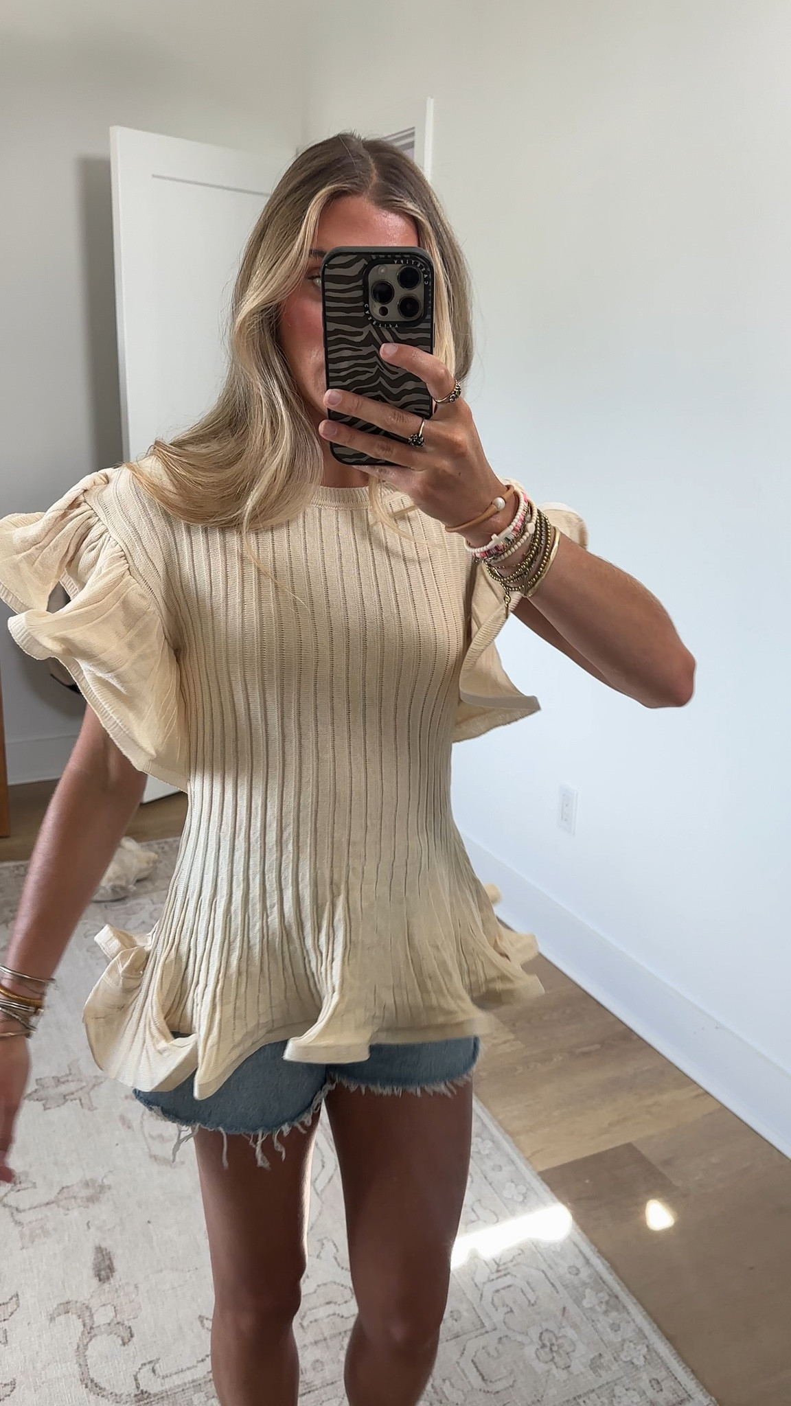 Amazon size small Chevara Women’s Wavy Trim Knit Top Sleeveless Round Neck Sweater

#LTKootd #LTKSaleAlert #LTKWorkwear
