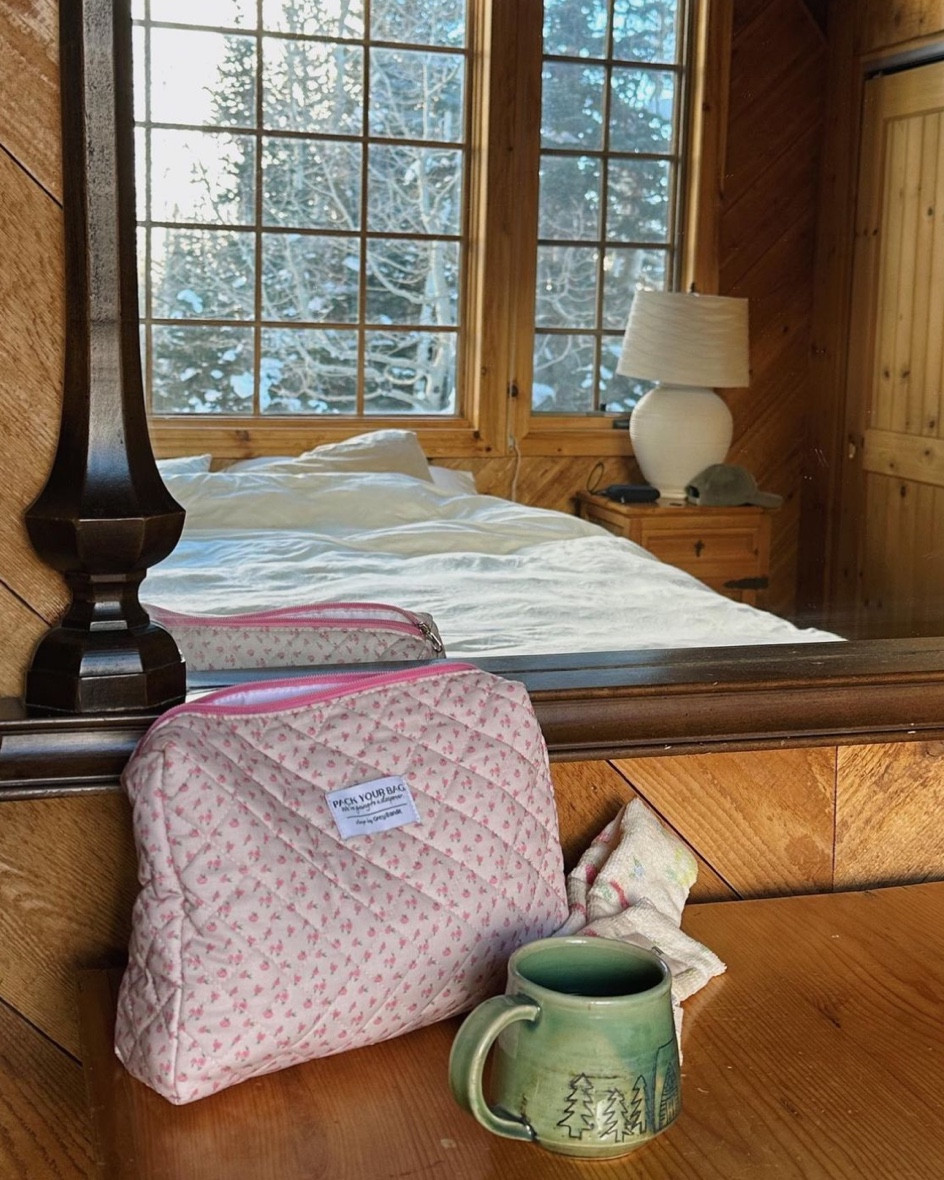 the best makeup bag! fits SO much🎀 code: NAT20 works too! 

travel bag, gift ideas, cosmetic case

#LTKGiftGuide #LTKfindsunder50 #LTKbeauty