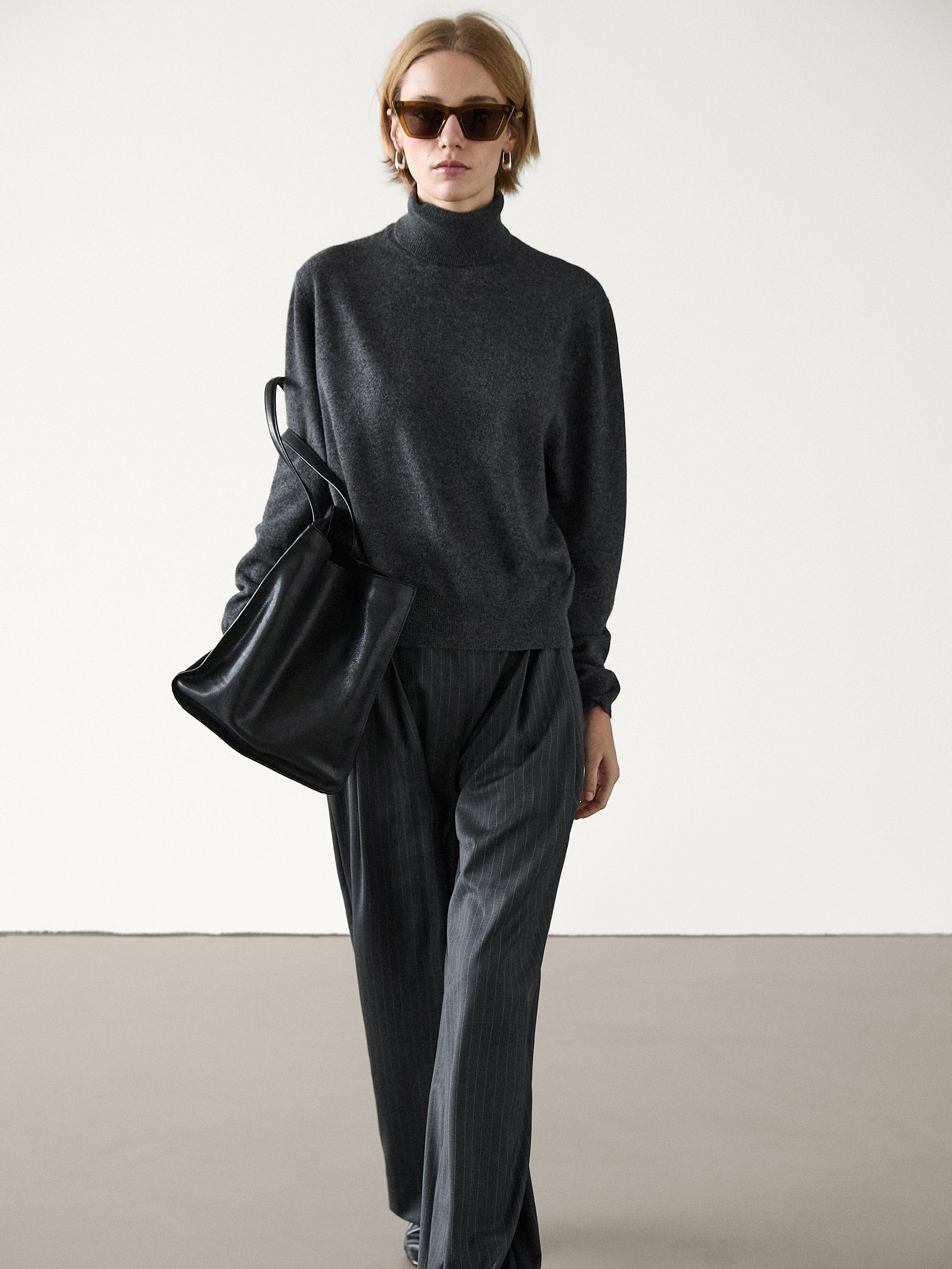 Wool and cashmere turtleneck sweater | Massimo Dutti UK