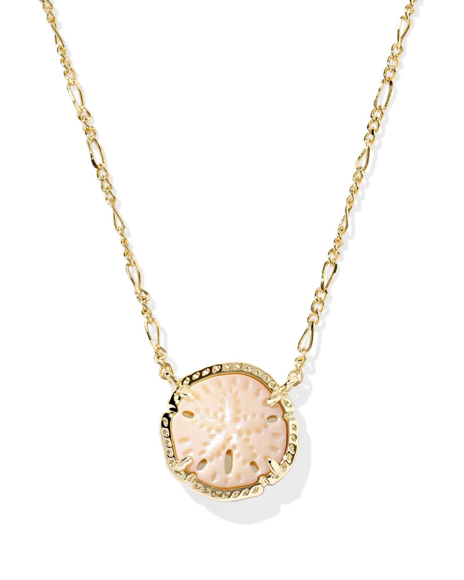 Sand Dollar Gold Short Pendant Necklace | Kendra Scott