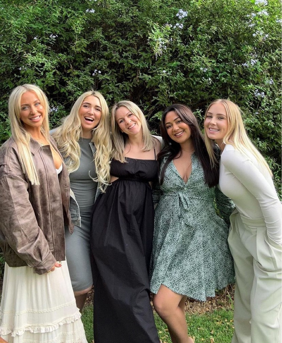 Truly so lucky to call these girls my besties 🤍

#LTKstyletip #LTKaustralia #LTKFind
