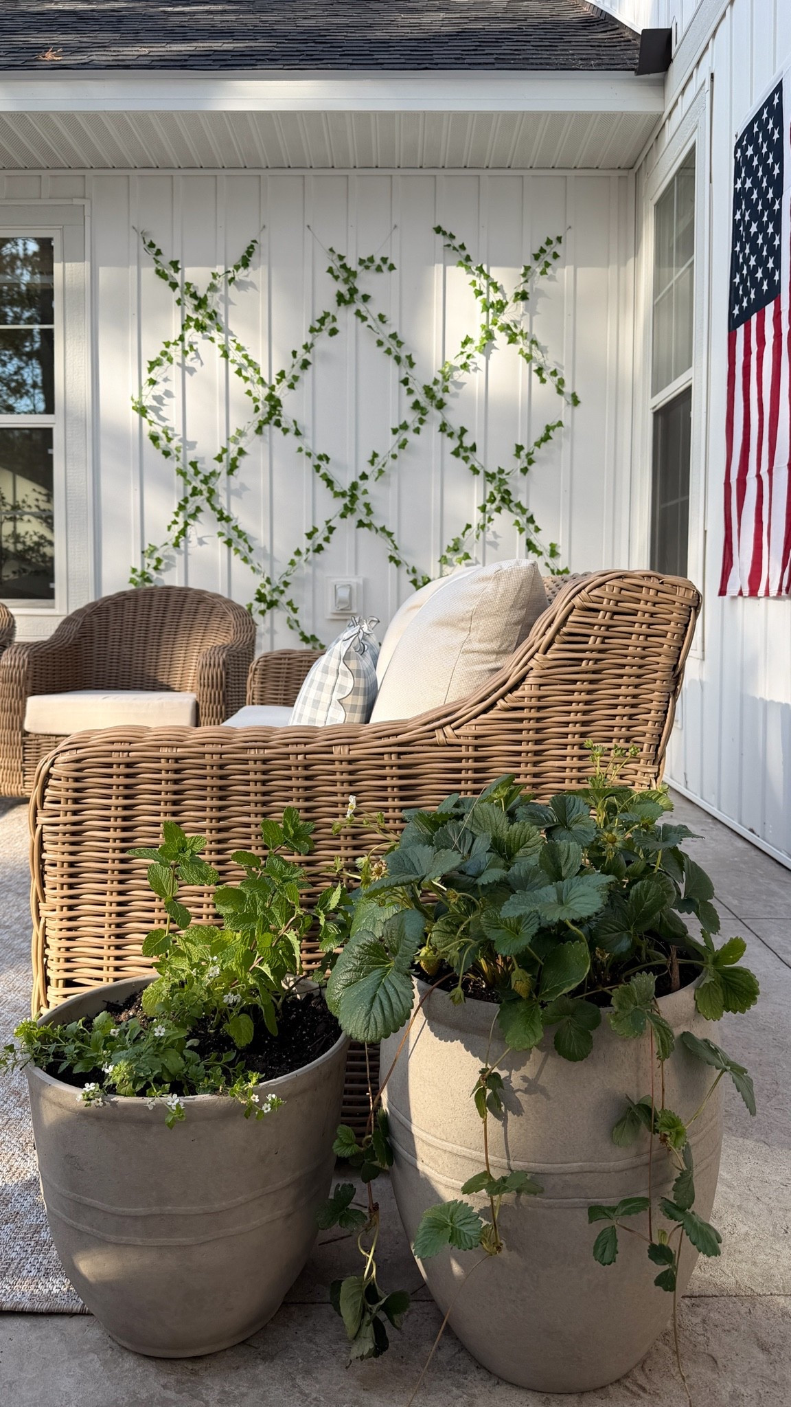 Loving these Lowe’s planters!! Such a good pottery barn dupe 😍

#LTKSeasonal #LTKHome #LTKSaleAlert