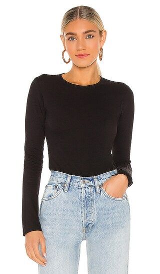 RE/DONE x Hanes Long Sleeve Bodysuit in Black. - size L (also in XS) | Revolve Clothing (Global)