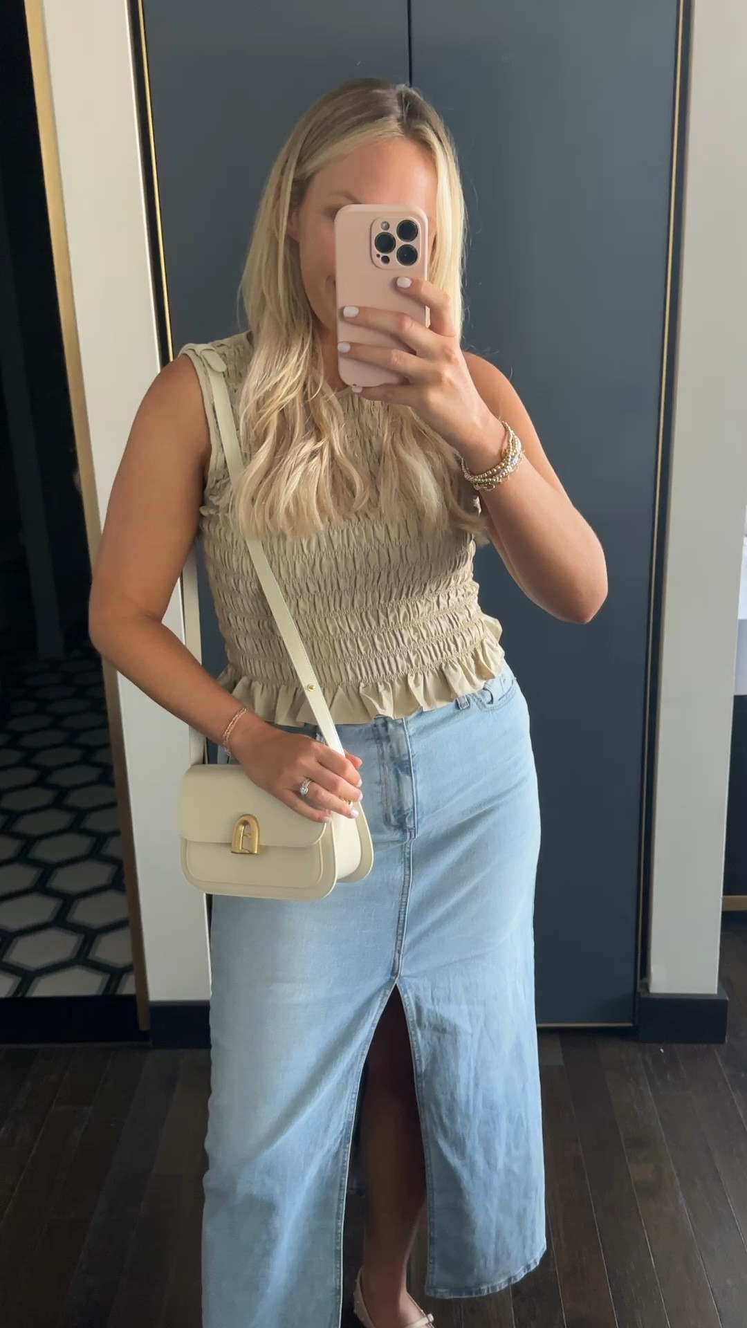 Brunch outfit - Medium top, size 10 in the denim skirt 

#LTKCon #LTKSeasonal #LTKMidsize