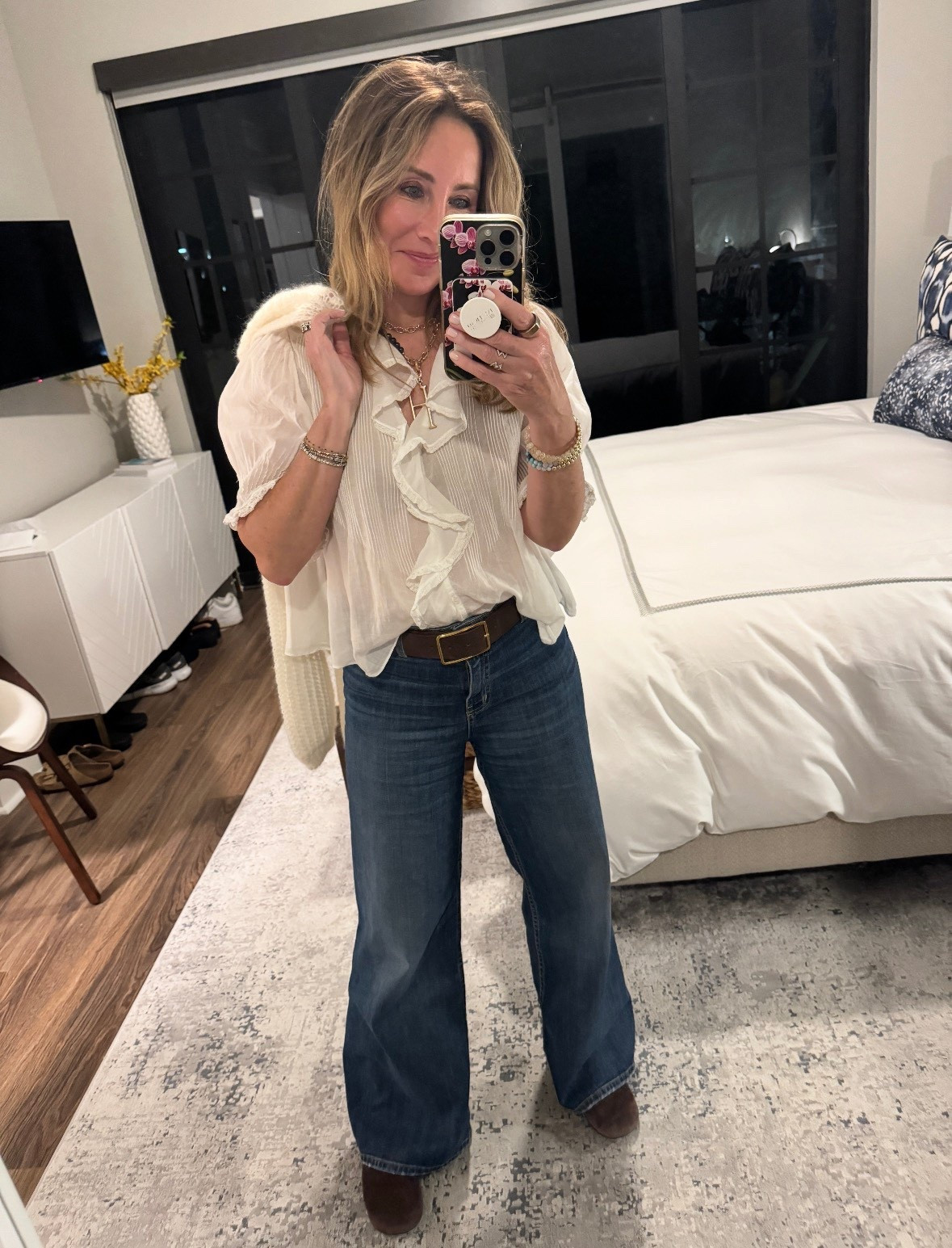 I’ve had this too for 5+ years, and it never disappoints. It’s lightweight but finish looking. It really looks good on everyone. Other brands have copied it in terms of the design, but the fabric is part of what makes the original so special. This is an outfit I was able to wear Day to night from shopping with friends to going out to dinner.

#LTKdayinmylife #LTKootd #LTKgrwm