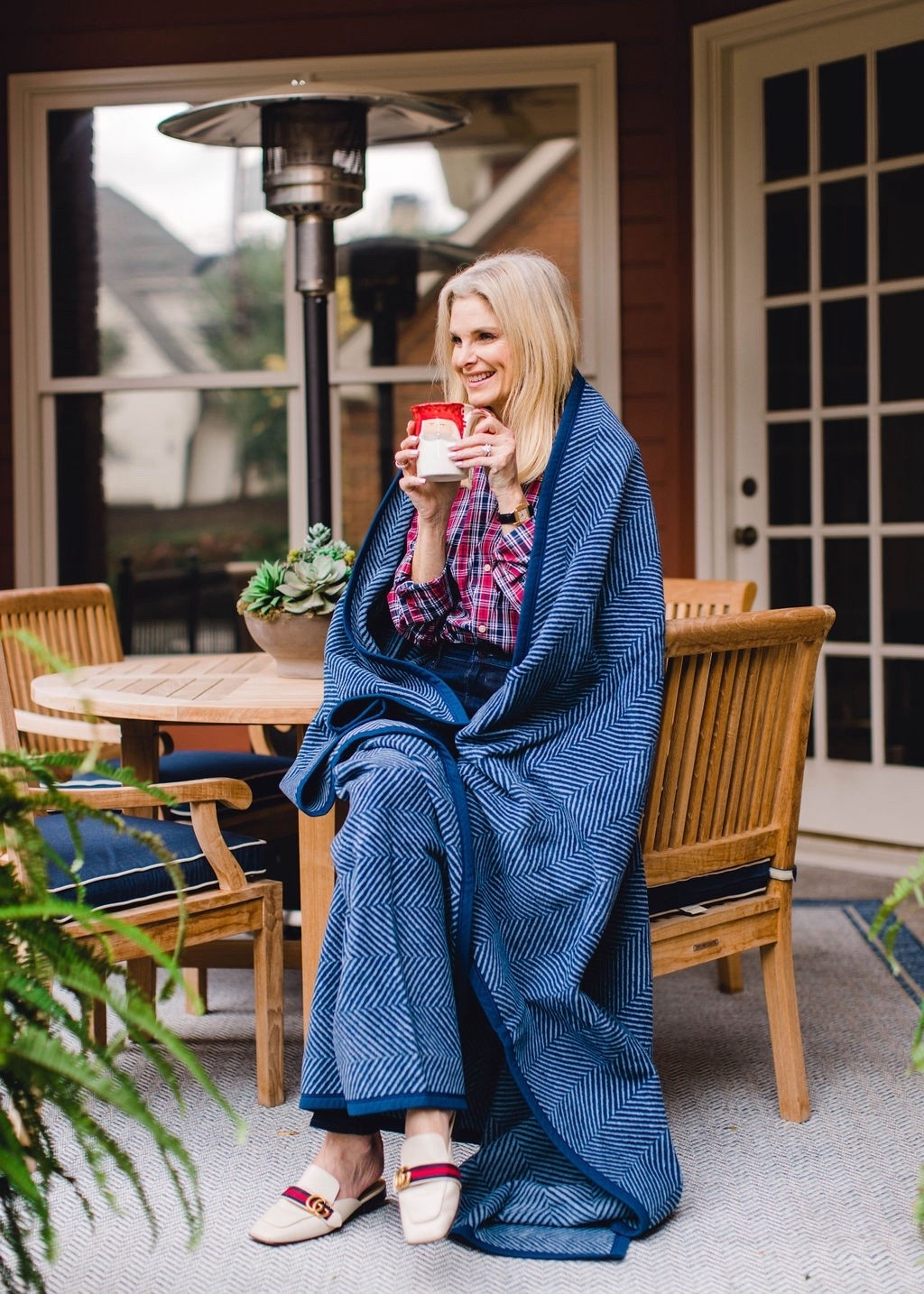 Merry Christmas! I hope you are cozied up with loved ones  

#LTKHoliday #LTKOver40 #LTKSeasonal