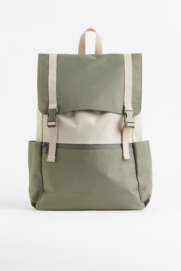 Khaki green/light beige | H&M (US + CA)