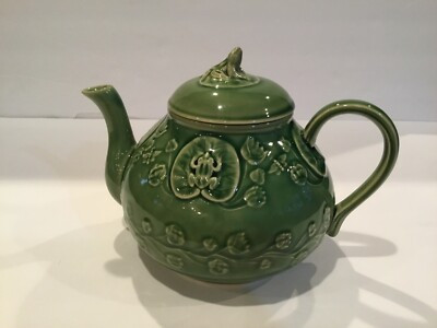 Vintage BORDALLO PINHEIRO Frog  On Leaf TEAPOT Green Majolica Portugal 6 Cup  | eBay | eBay US