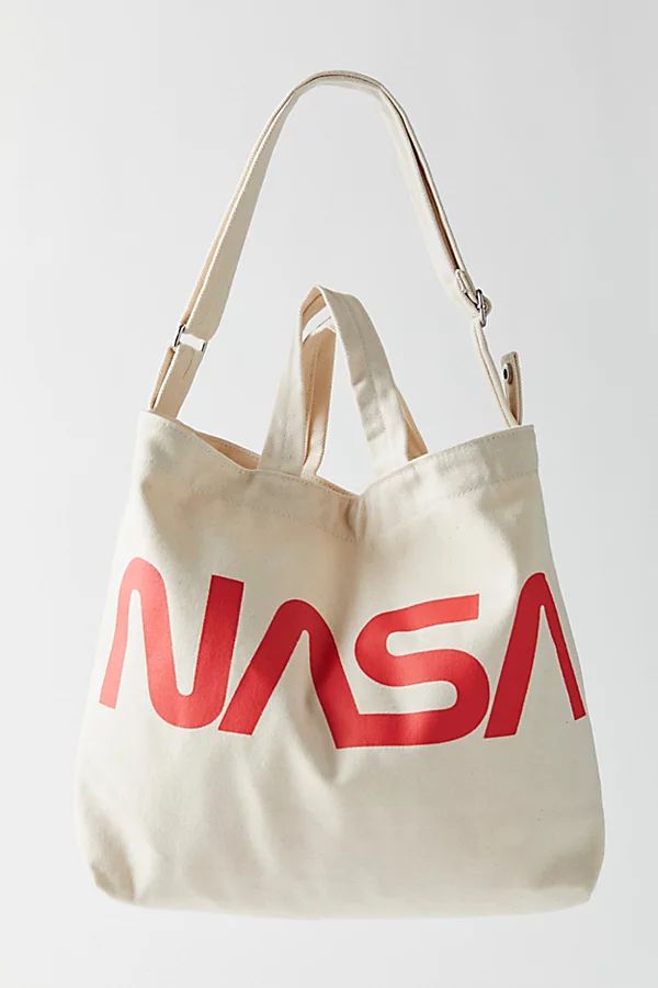 BAGGU Space Logo Horizontal Duck Bag | Urban Outfitters (US and RoW)