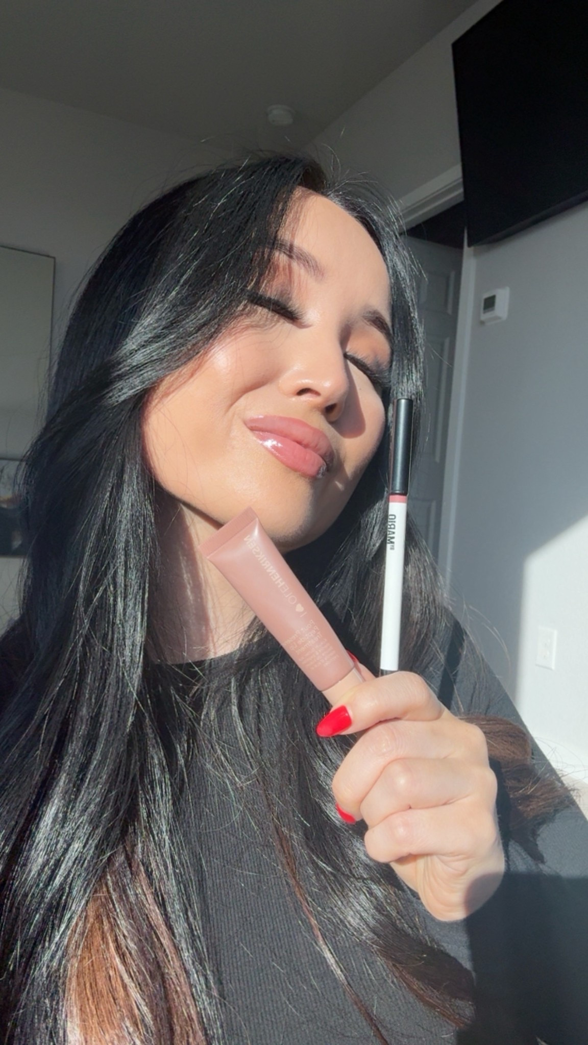 My favorite lip combo right now! The gloss is extremely hydrating and stays on all day even after eating highly recommend!