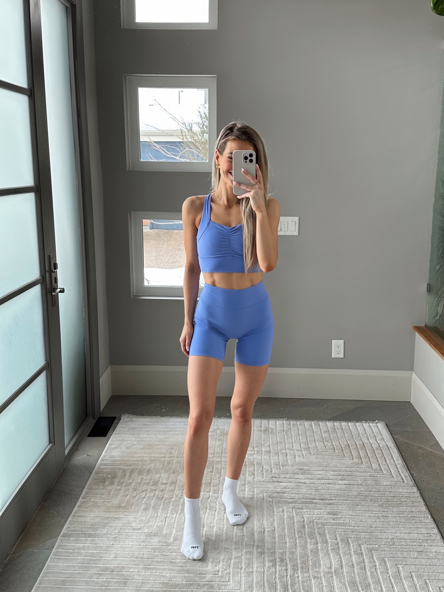 How cute is this colour!? 🦋

Wearing a S in the top and shorts! Also ‘OLIVIA’ saves you 10 % off your order!! 🤍

Workout outfit, workout ootd, buffbunny, buffbunny collection, workout set, matching set, activewear 

#LTKspring #LTKfitness #LTKstyletip