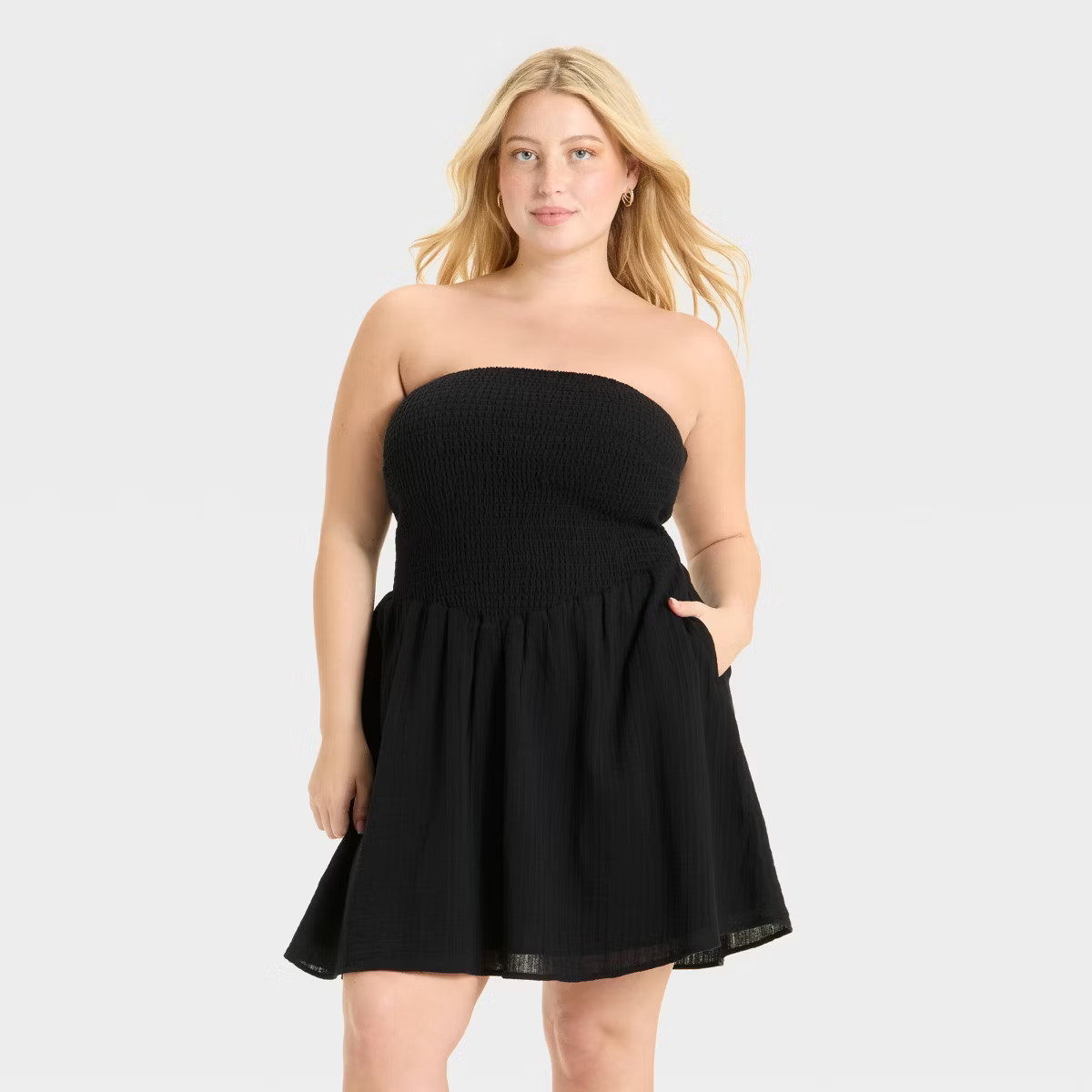 Women's Smocked Crinkle Gauze Mini Sundress - Universal Thread™ Black XXL | Target
