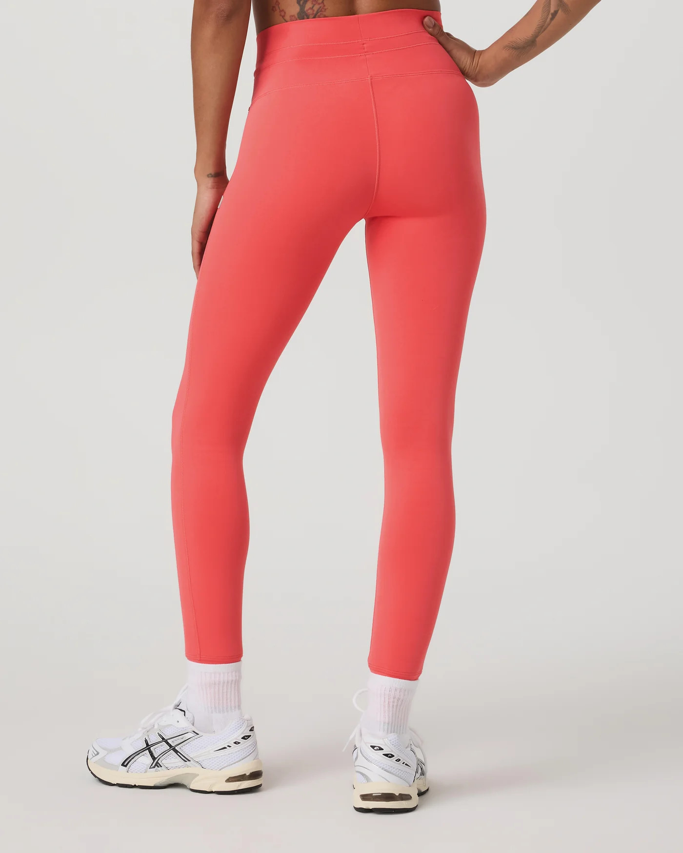 Daily Form Legging – Women's Bright Coral Leggings – Vuori | Vuori Clothing (US & Canada)
