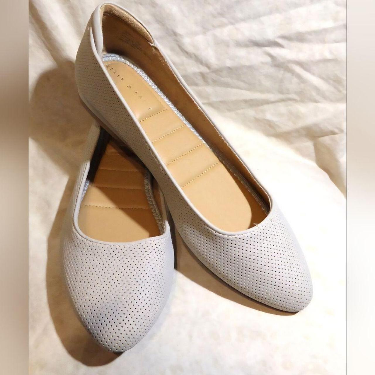 Kelly & Katie Women's Ballet shoes - Silver/Grey - US 9.5 | Depop US