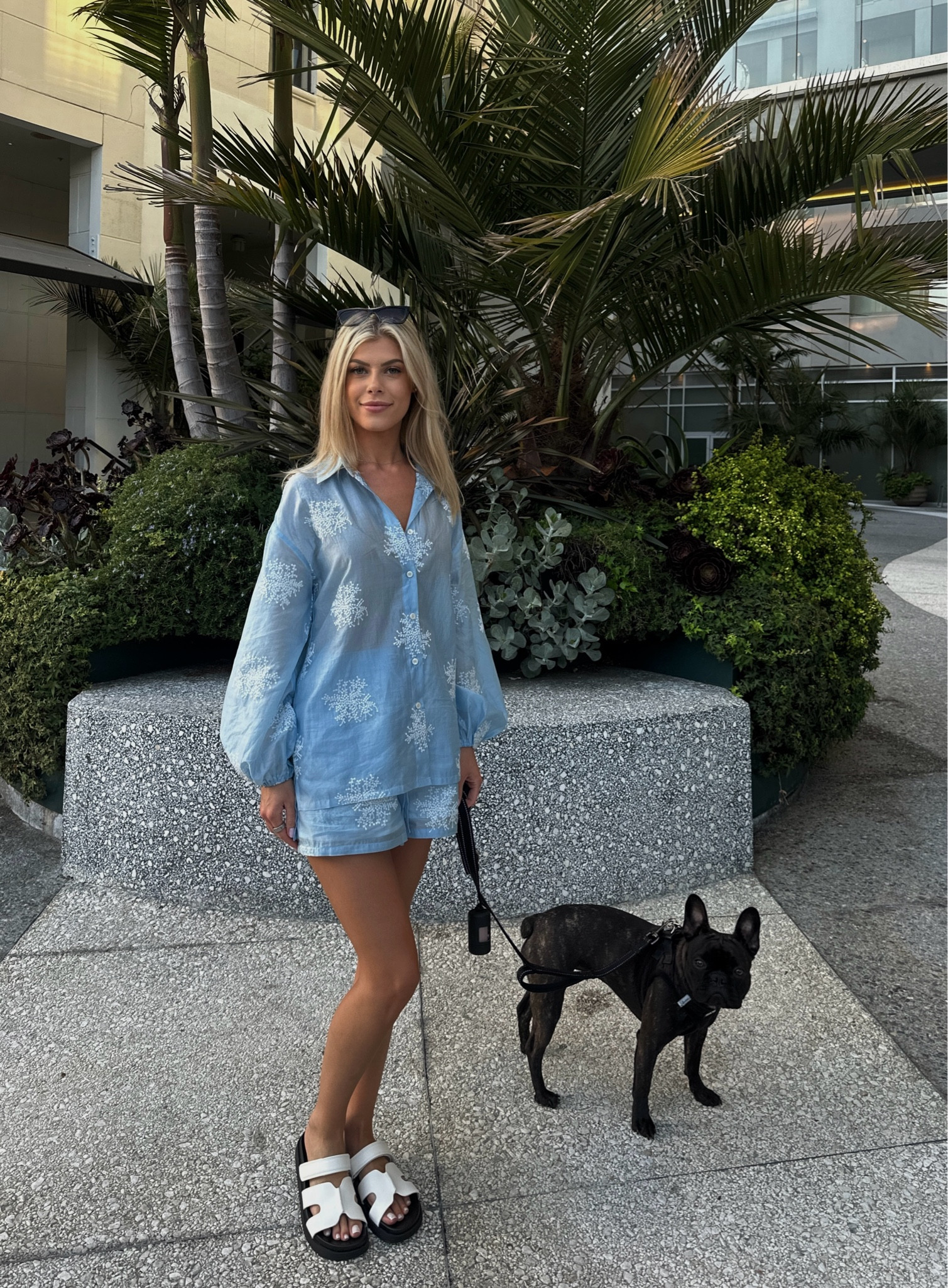 the best Hermes chypre d00p, also super comfortable 

#LTKFindsUnder50 #LTKShoeCrush #LTKSaleAlert