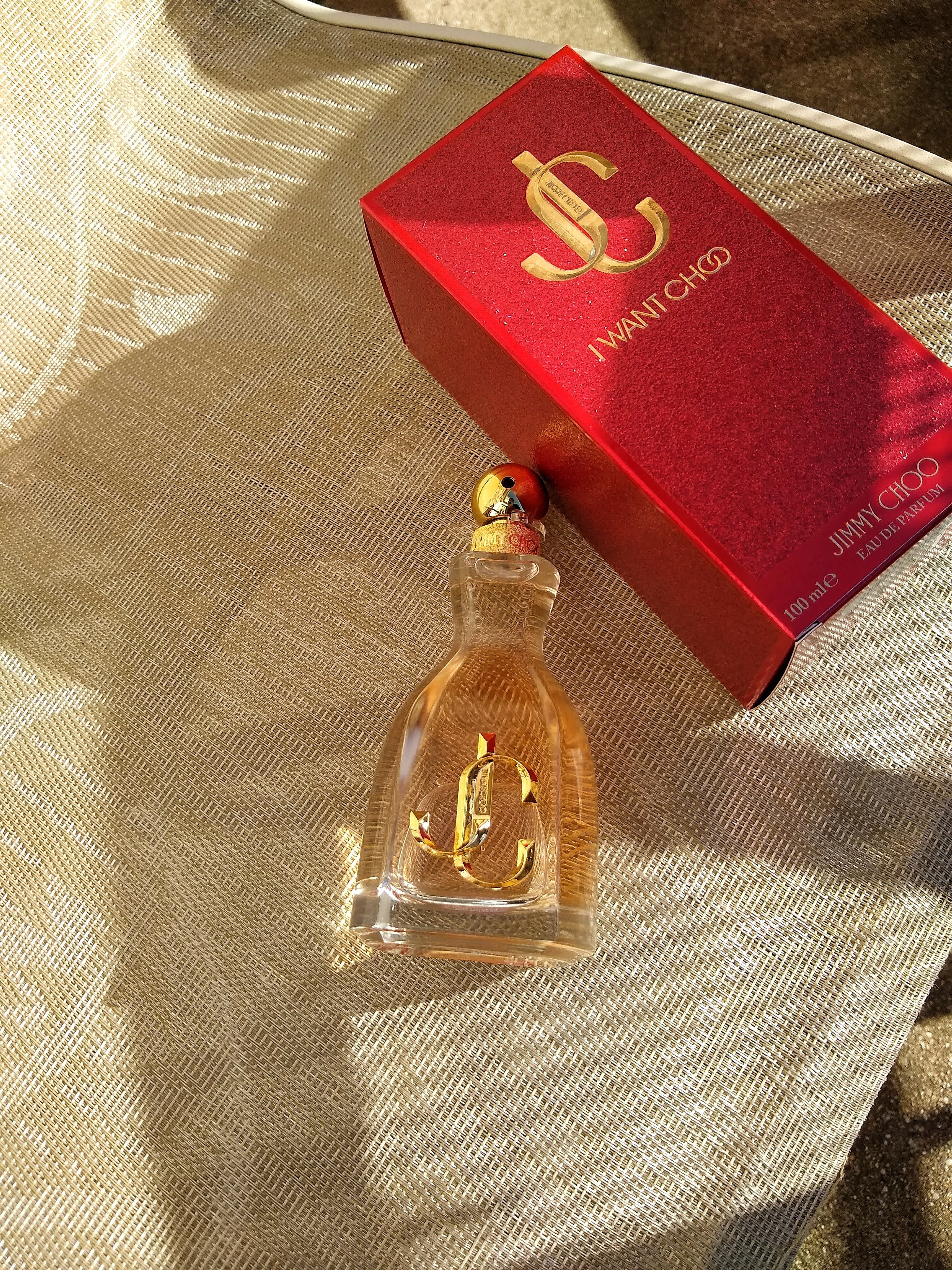 Looking for a warm fruity, elegant, yet flirty fragrance to wear this winter?❄️ One of my favorites is this one by Jimmy Choo.🎀 It's warm, floral and spicy with key notes of mandarine juice, velvet peach, red spider lily, jasmine and vanilla.🍊 It's perfect for those upcoming Valentine's Day date nights and gifts.💝

#LTKSeasonal #LTKBeauty