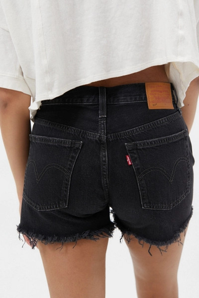 Levi’s 501 Original Cutoff Denim Short | Urban Outfitters (US and RoW)