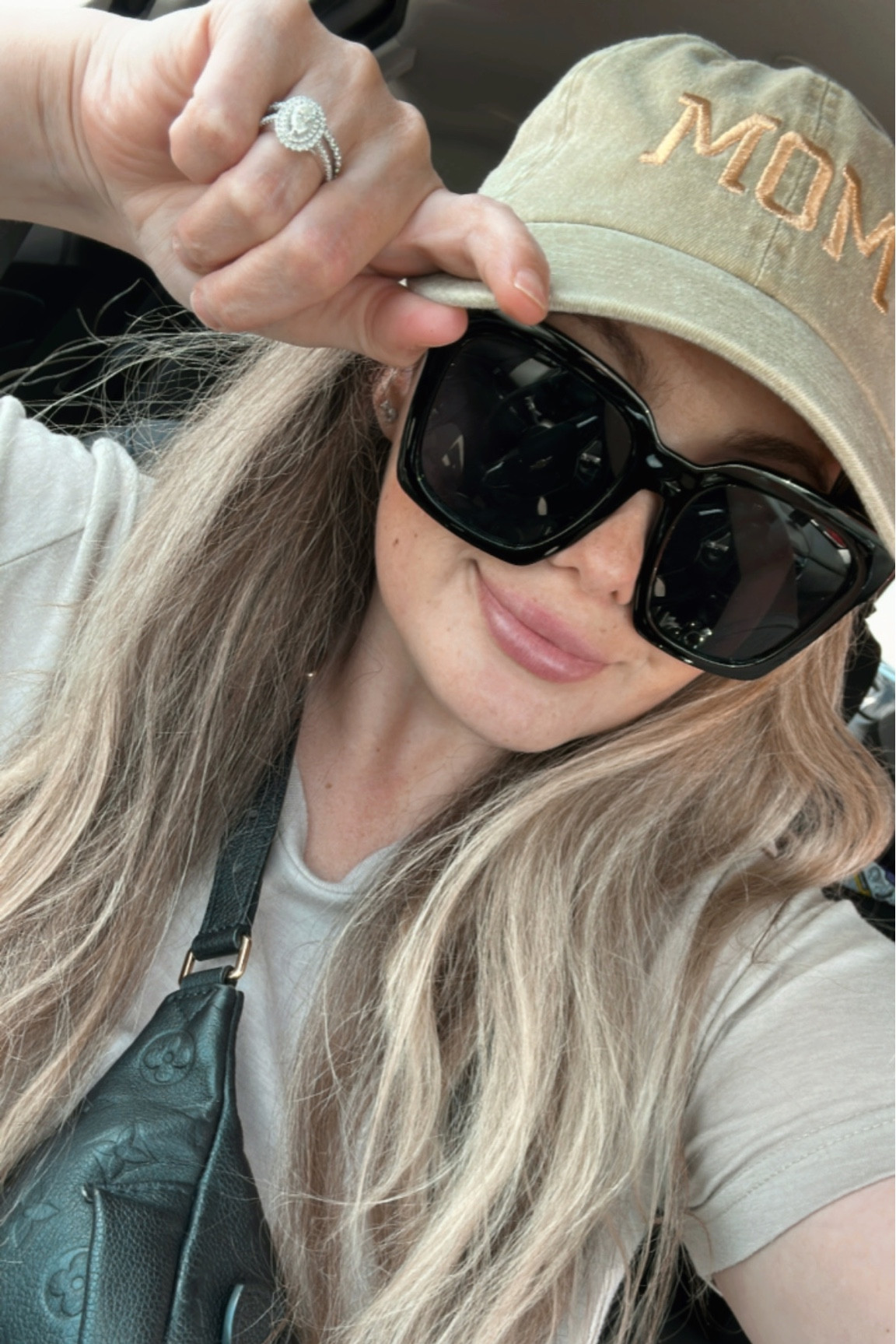 The perfect oversized sunnies 😎


#LTKunder50