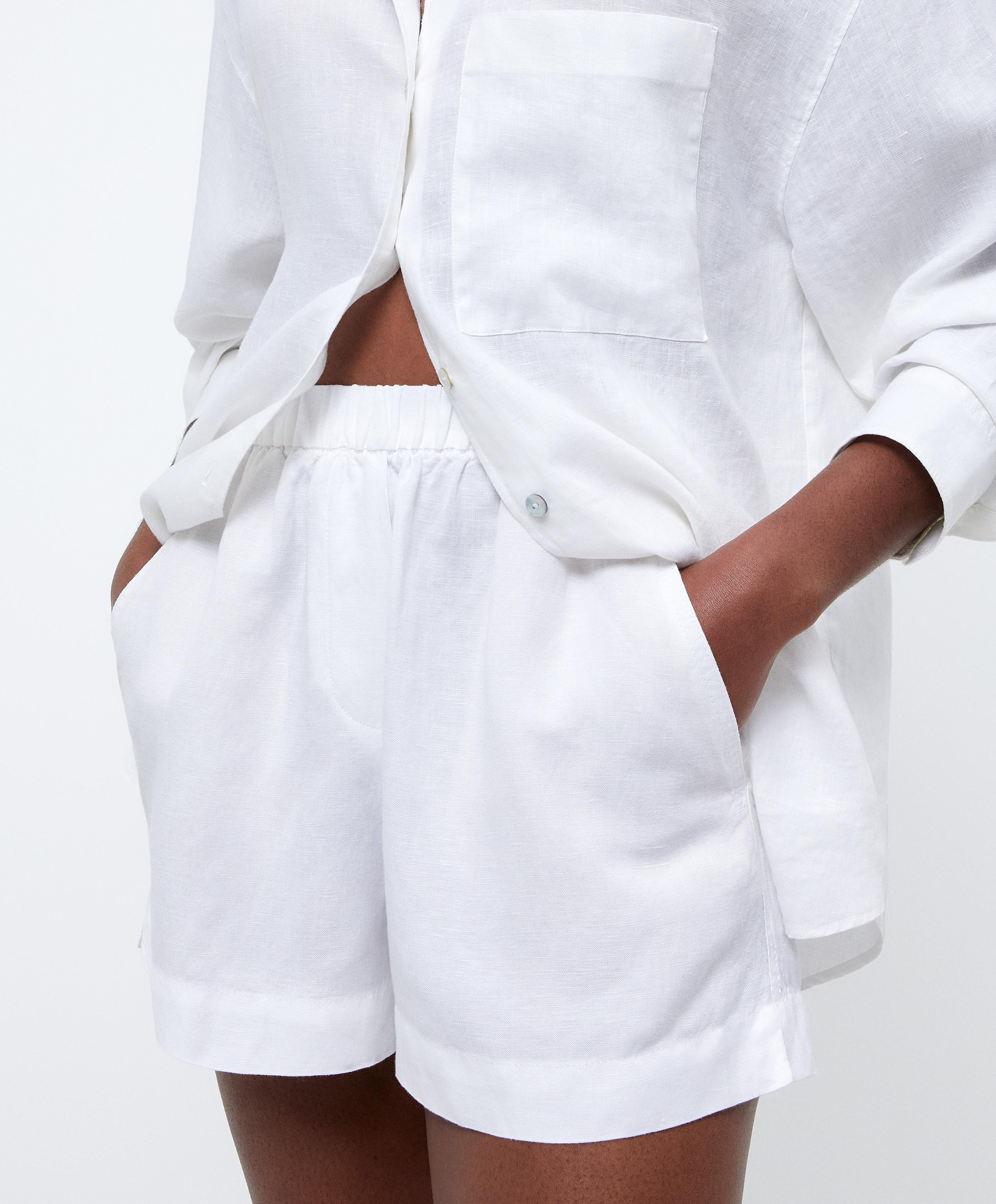 Short contenant du lin | OYSHO France | OYSHO PL
