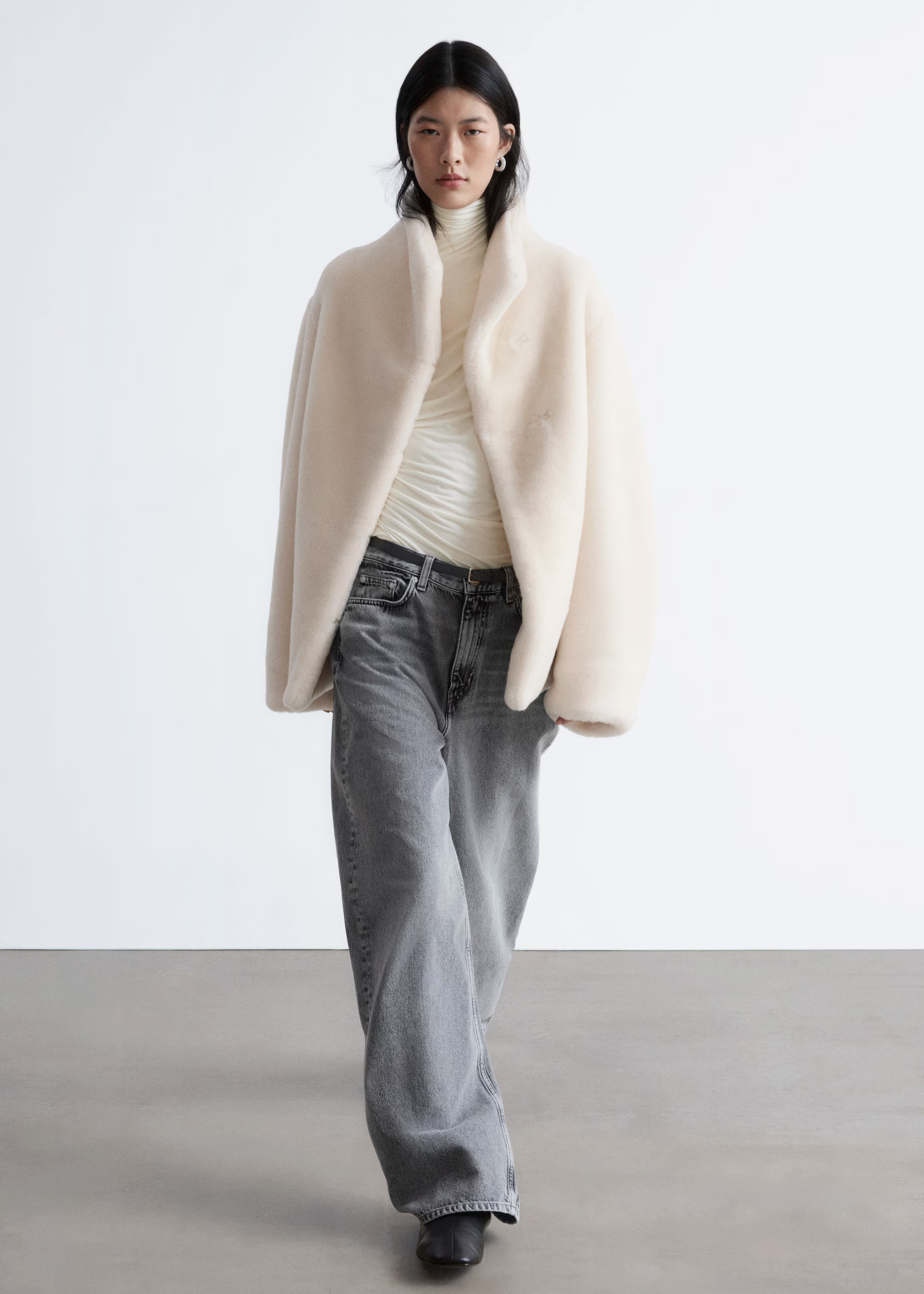 Faux Fur Jacket | H&M (UK, MY, IN, SG, PH, TW, HK)