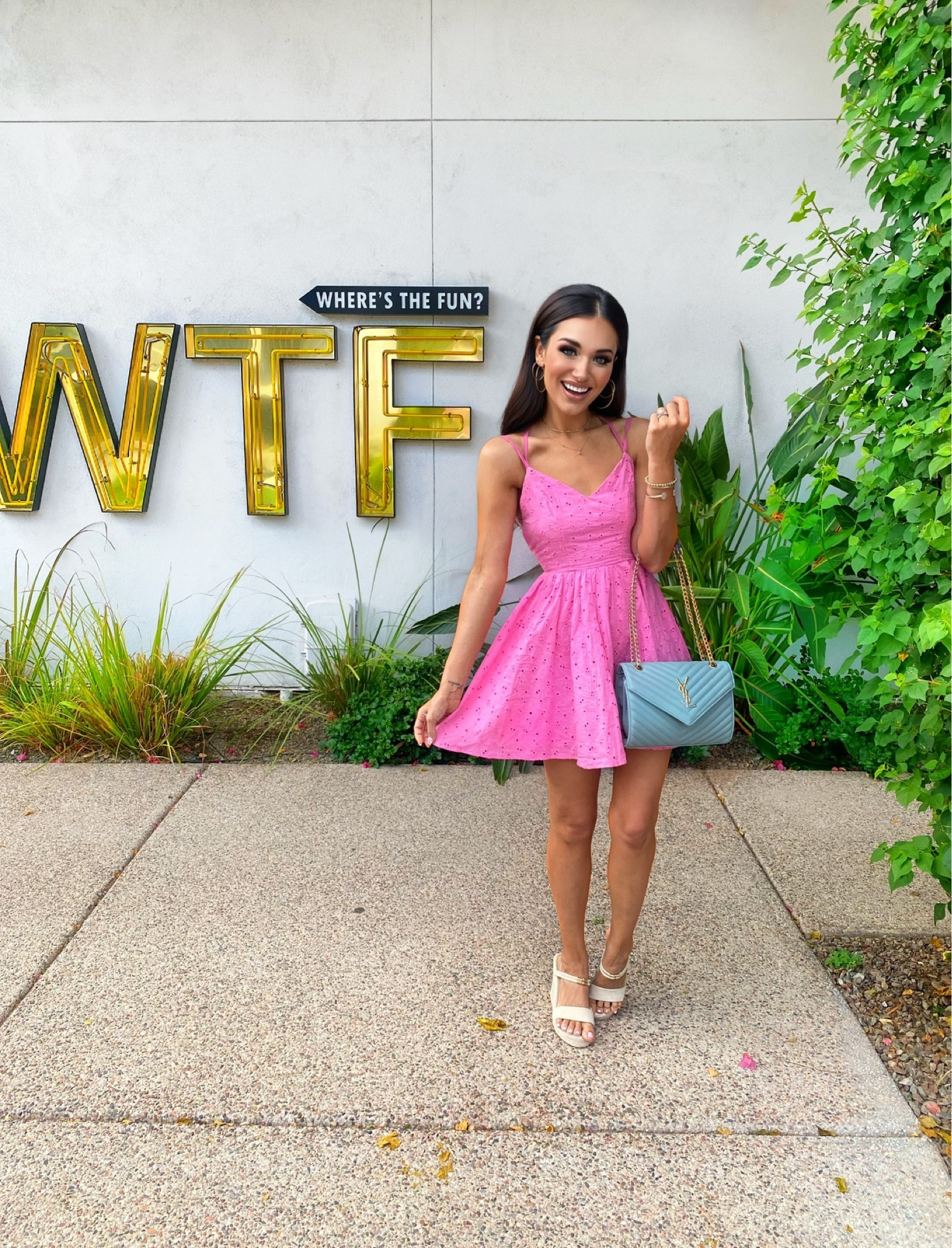 Long weekends have me ready for more long weekends 😂 Obsessed with this little color combo, especially because this dress is easy for pairing with sneakers, sandals or wedges. ALSO, found a few super cute options under $10 for my bag! Rounding up my whole fit here ✨

#LTKFindsUnder50 #LTKStyleTip #LTKShoeCrush