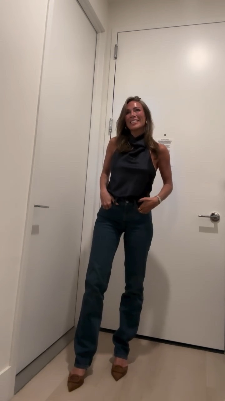 birthday dinner look ♥ 

top : @zara 
jeans : @abercrombie 
shoes : @zara