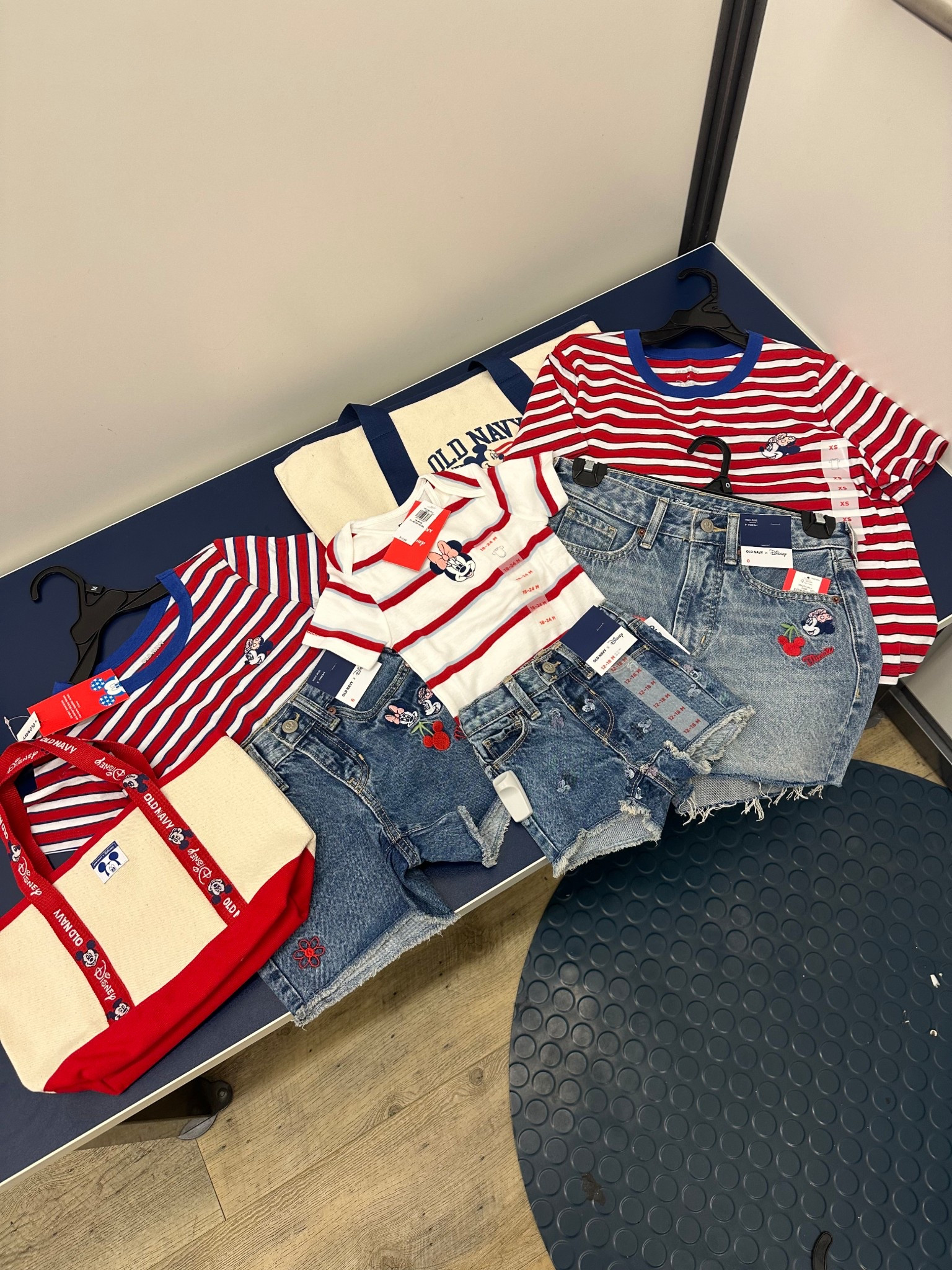 Mommy & me at Old Navy! #oldnavyxdisney
#mommyandme

#LTKFamily #LTKStyleTip #LTKKids