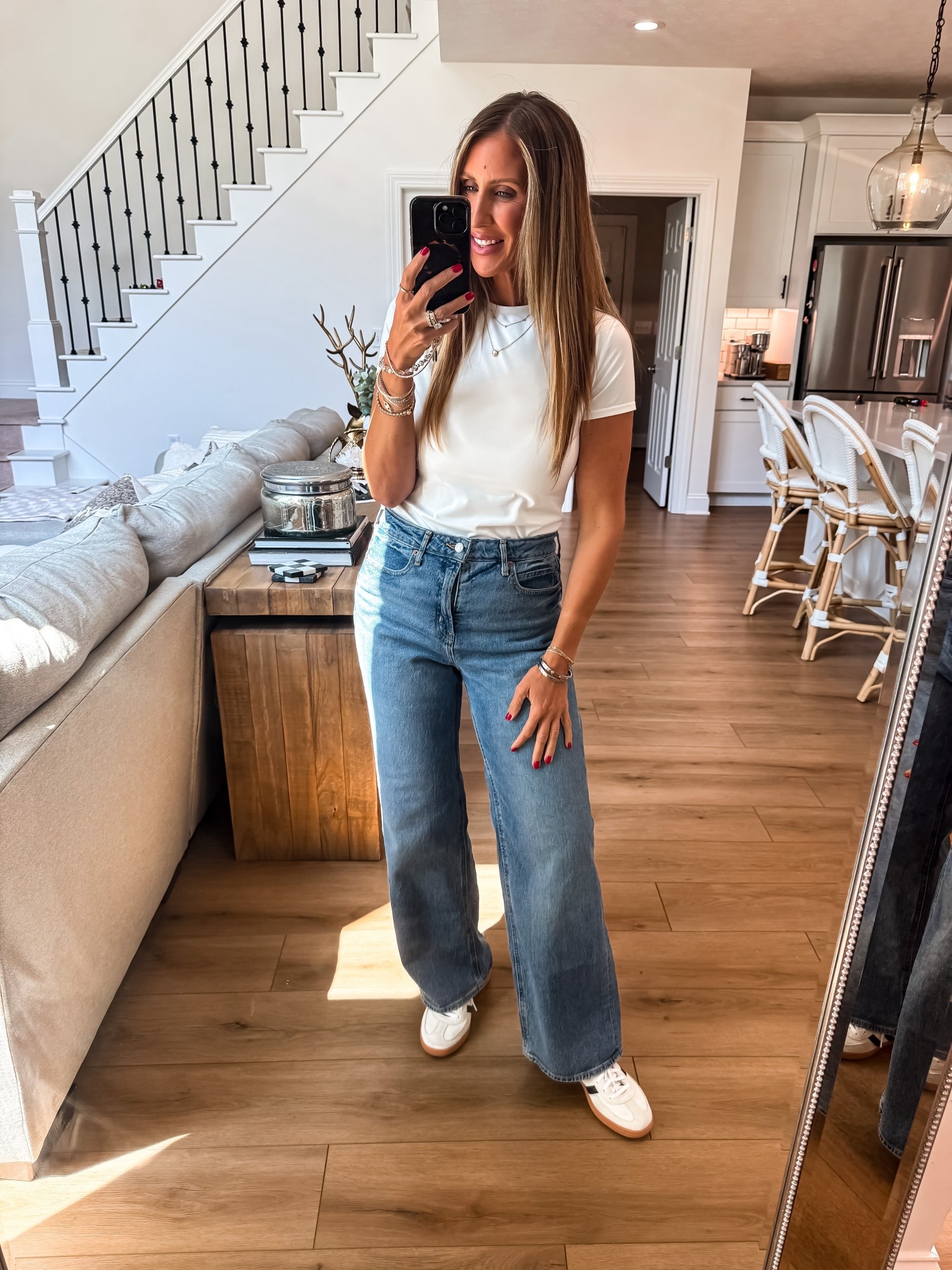 High rise wide leg sz 10’reg length 

#LTKMidsize #LTKOver40 #LTKSaleAlert