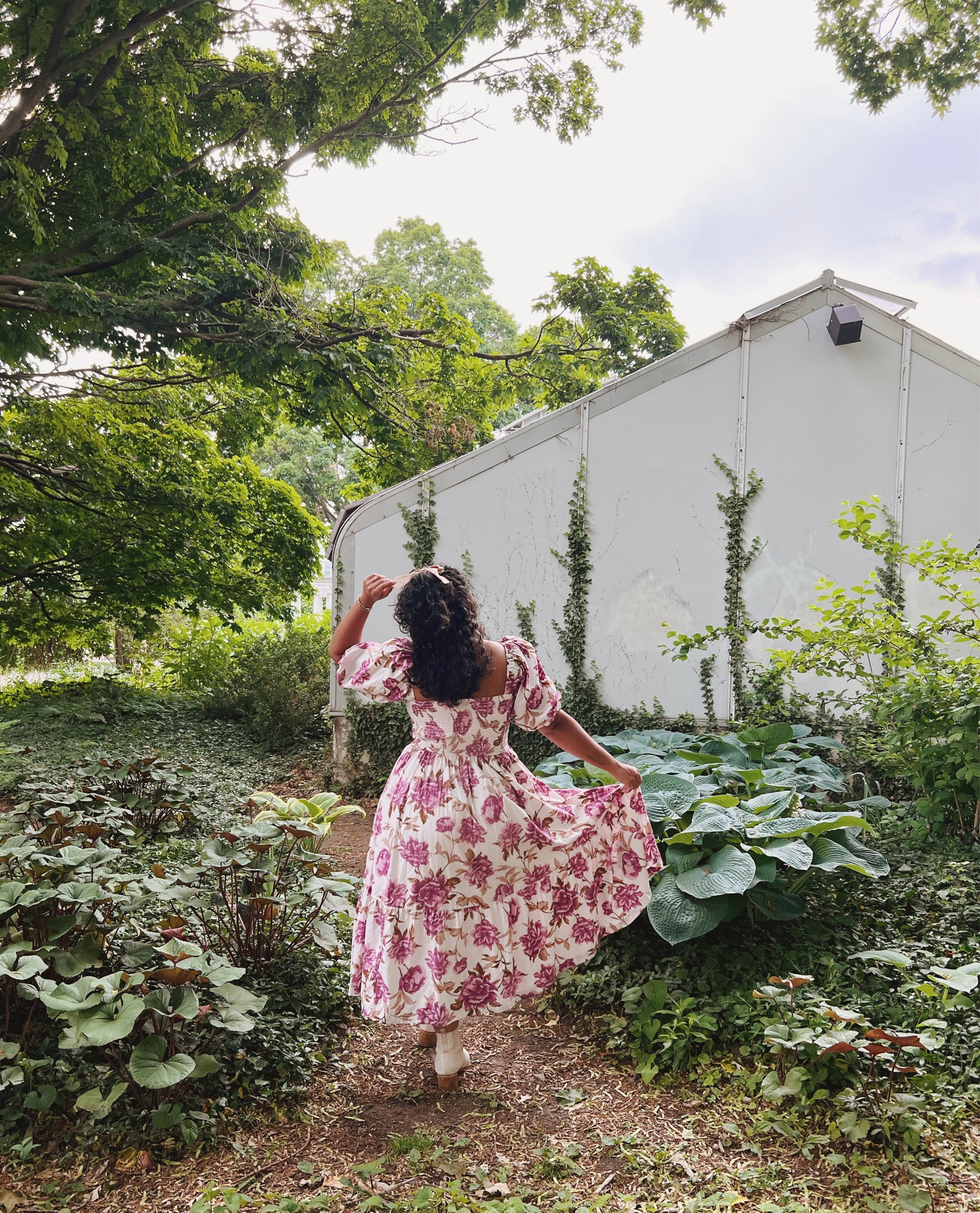 Wearing size M in this stunning midi dress 😍

#LTKSeasonal #LTKFind #LTKfit