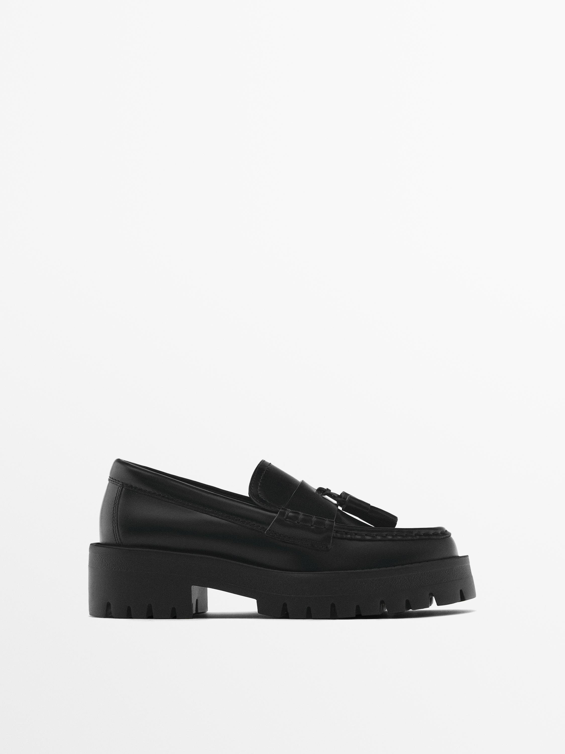 Track sole loafers with tassels | Massimo Dutti US