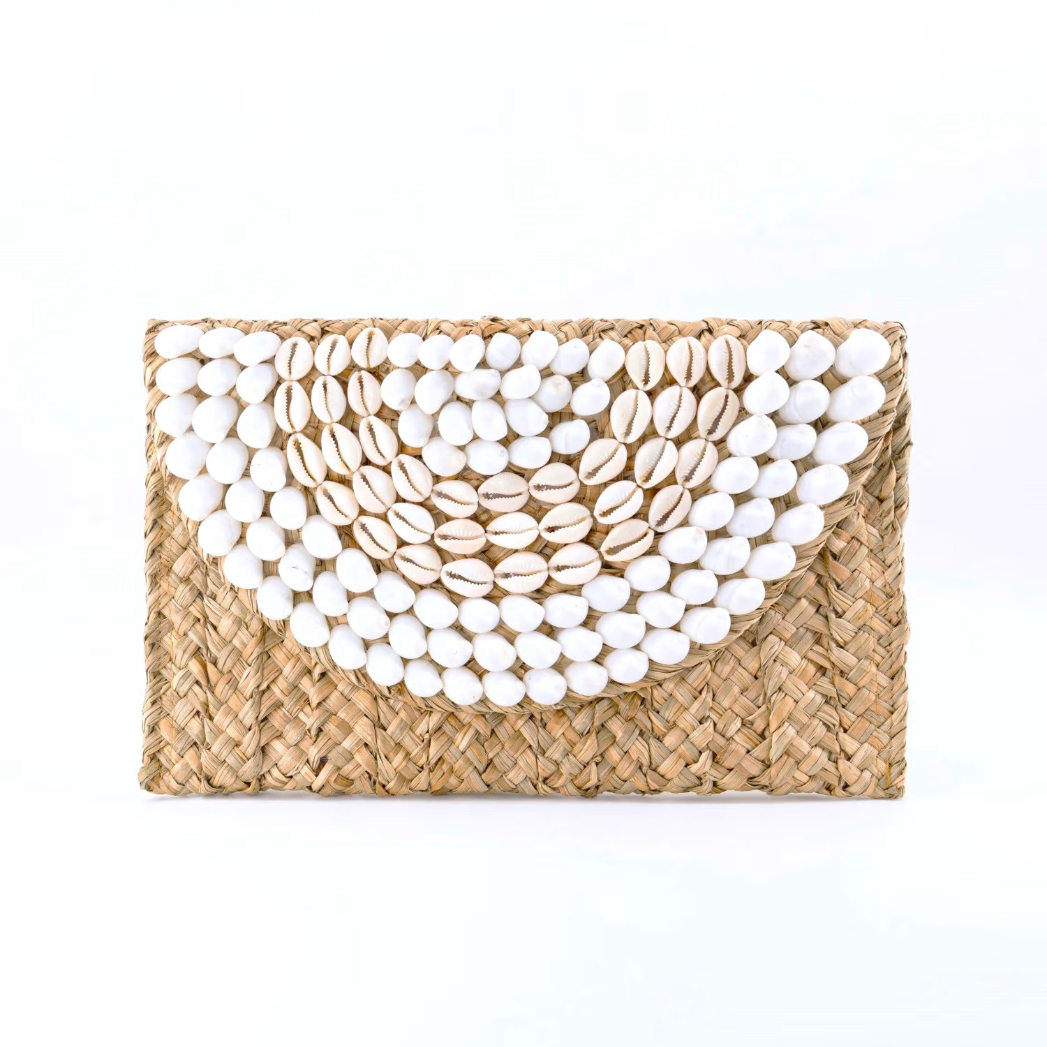 Stella Straw & Shell Clutch - White | Wolf & Badger (US)