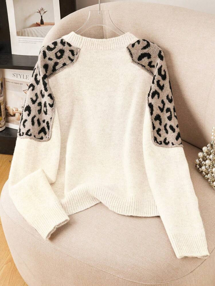 Women's Beige And Black Leopard Print Fleece Sweater - Raglan Sleeve Crew Neck, Comfortable And W... | SHEIN