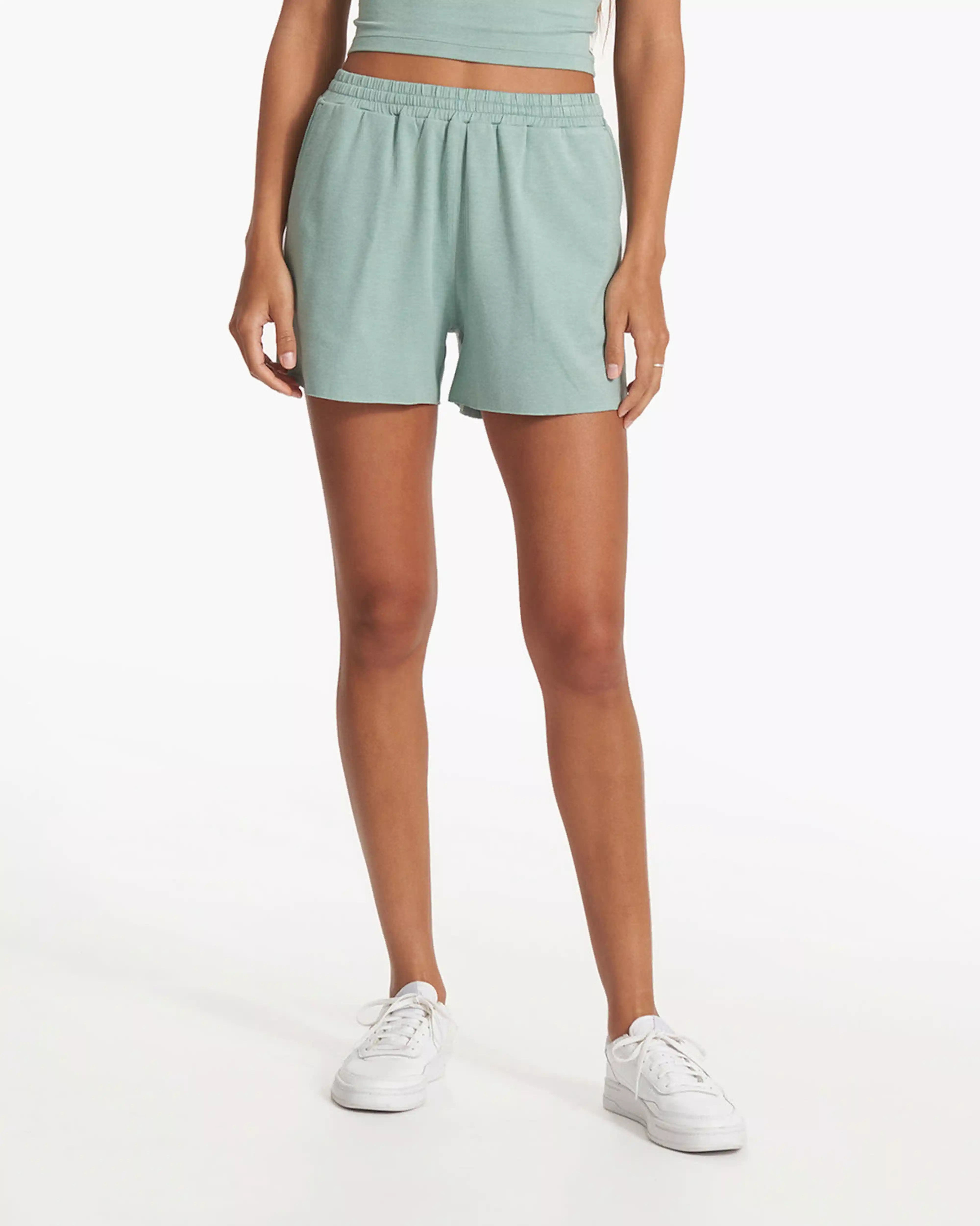 Boyfriend Short | Vuori Clothing (US & Canada)