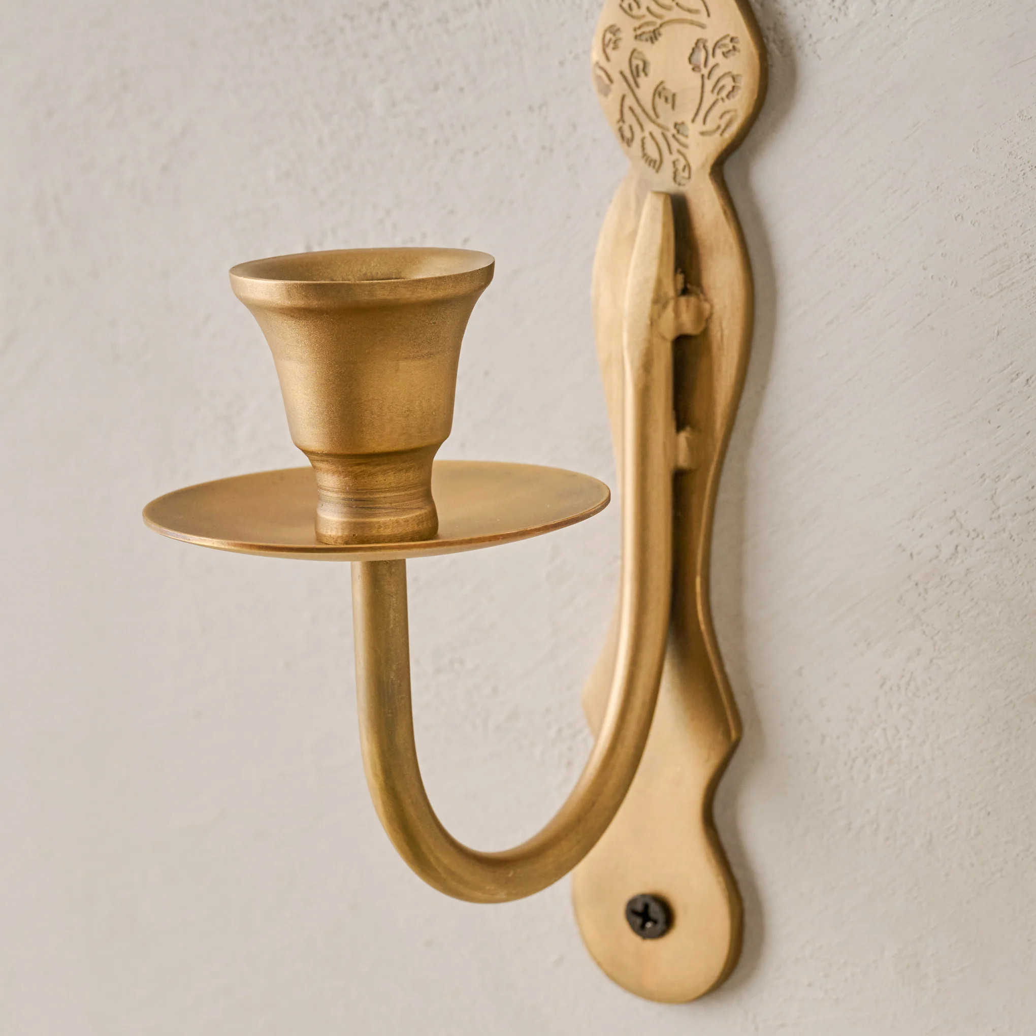 Mia Etched Brass Wall Sconce | Magnolia