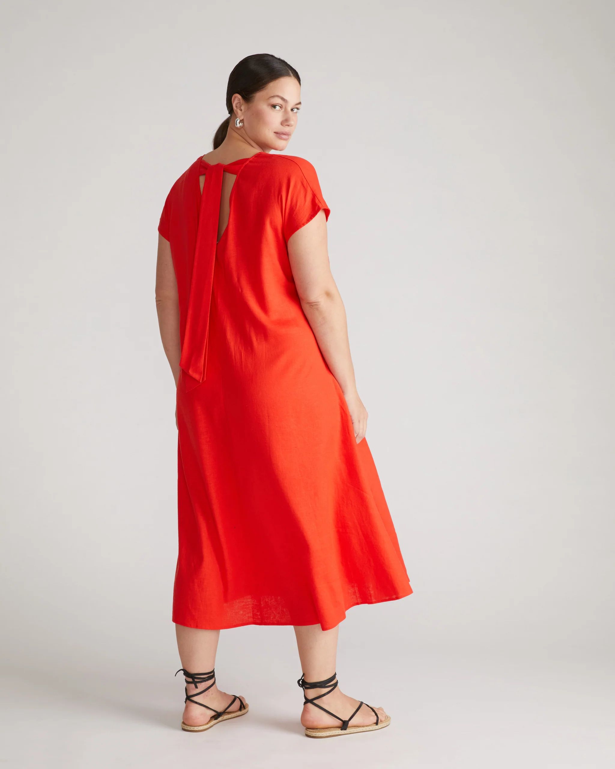 Louvre Bow Back Linen Dress | Universal Standard