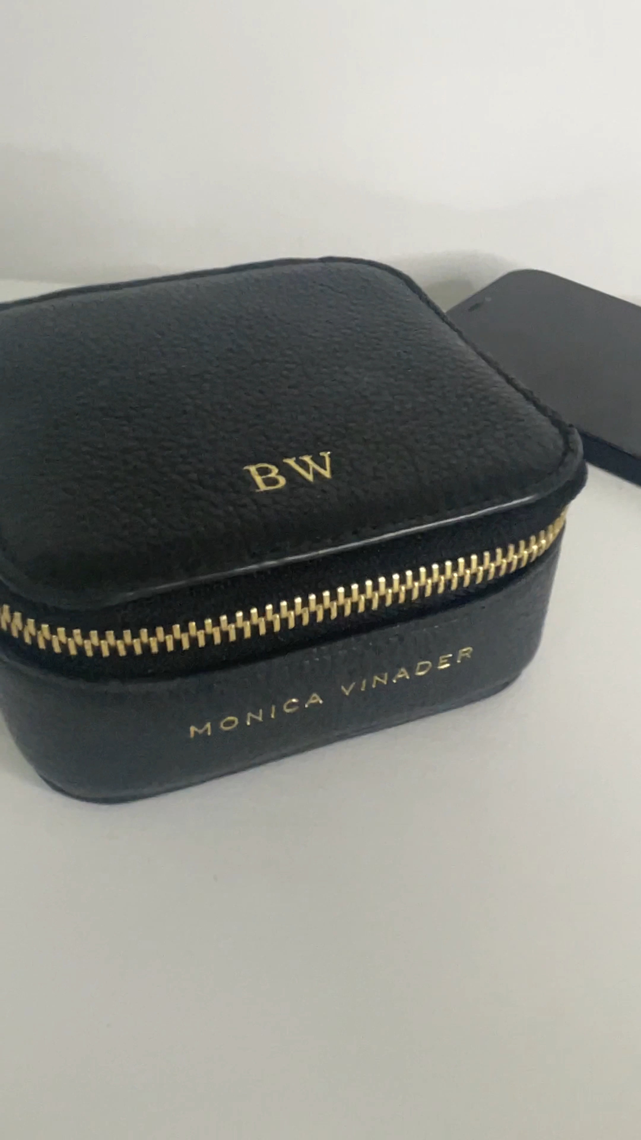 Monica Vinader

#LTKsalealert #LTKstyletip #LTKGiftGuide