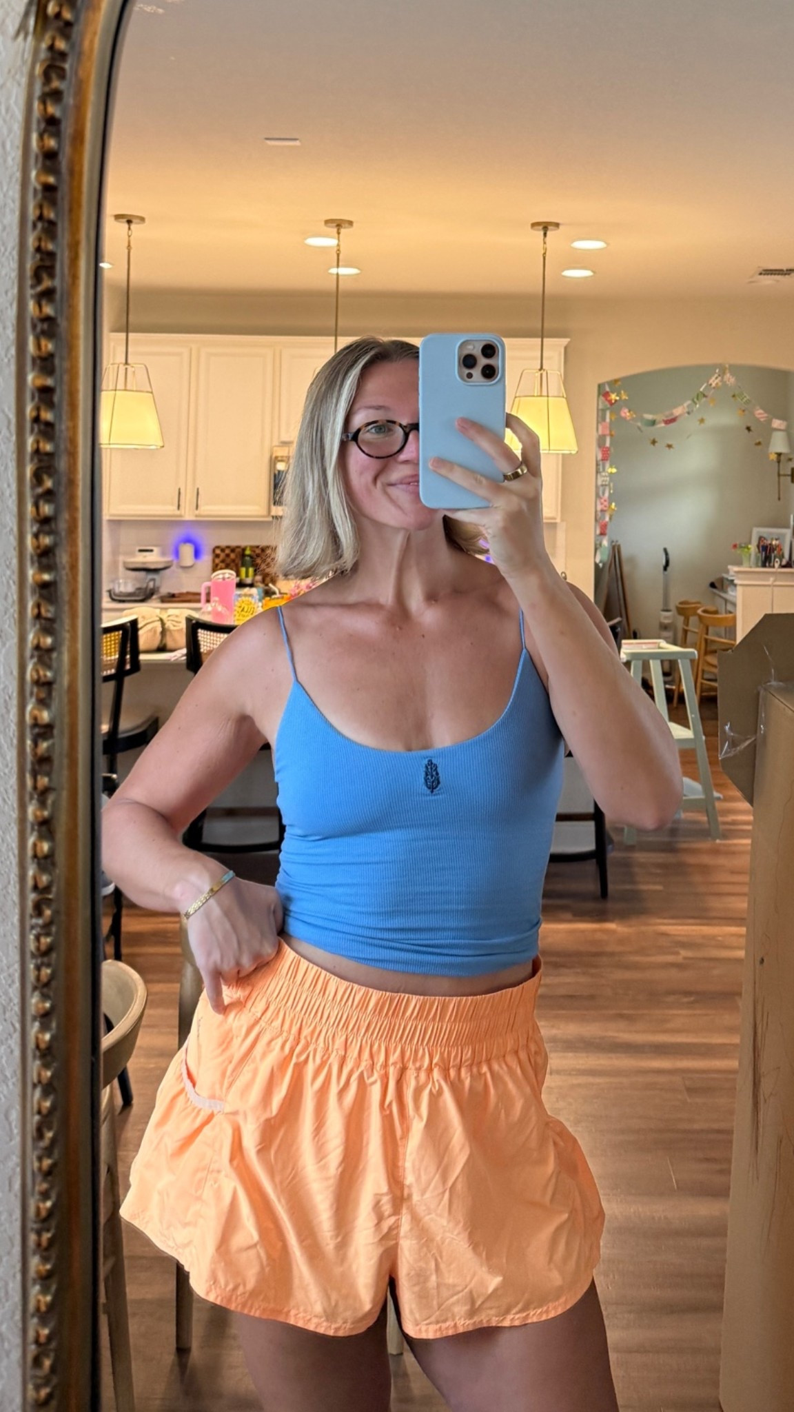 M/L in top
I think these bottoms are XL but would repurchase in a L for sure

#LTKActive #LTKootd