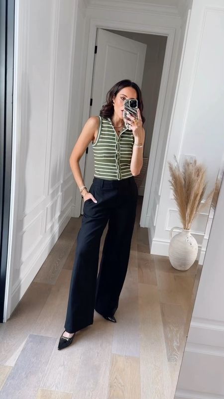 Workwear Wednesday! How adorable is this top, it comes in three colors and two colors are on sale! Perfect for the office this spring and summer! 
Top XS
Pants S



Workwear, office, sale, trousers, style 

#LTKSaleAlert #LTKFindsUnder100 #LTKWorkwear