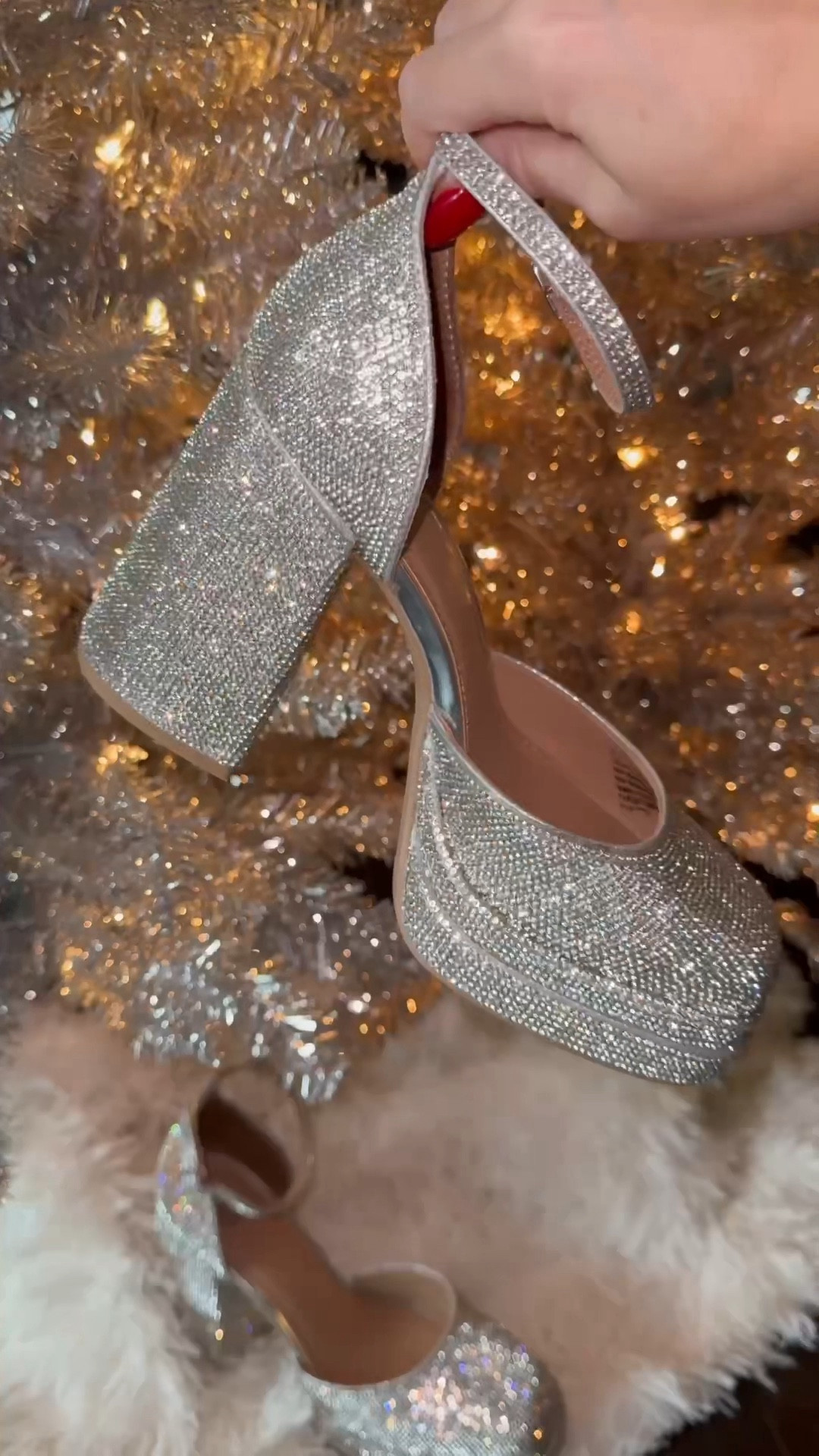 The $50 rhinestone heels you need this holiday season!

#LTKHoliday #LTKshoecrush #LTKfindsunder50