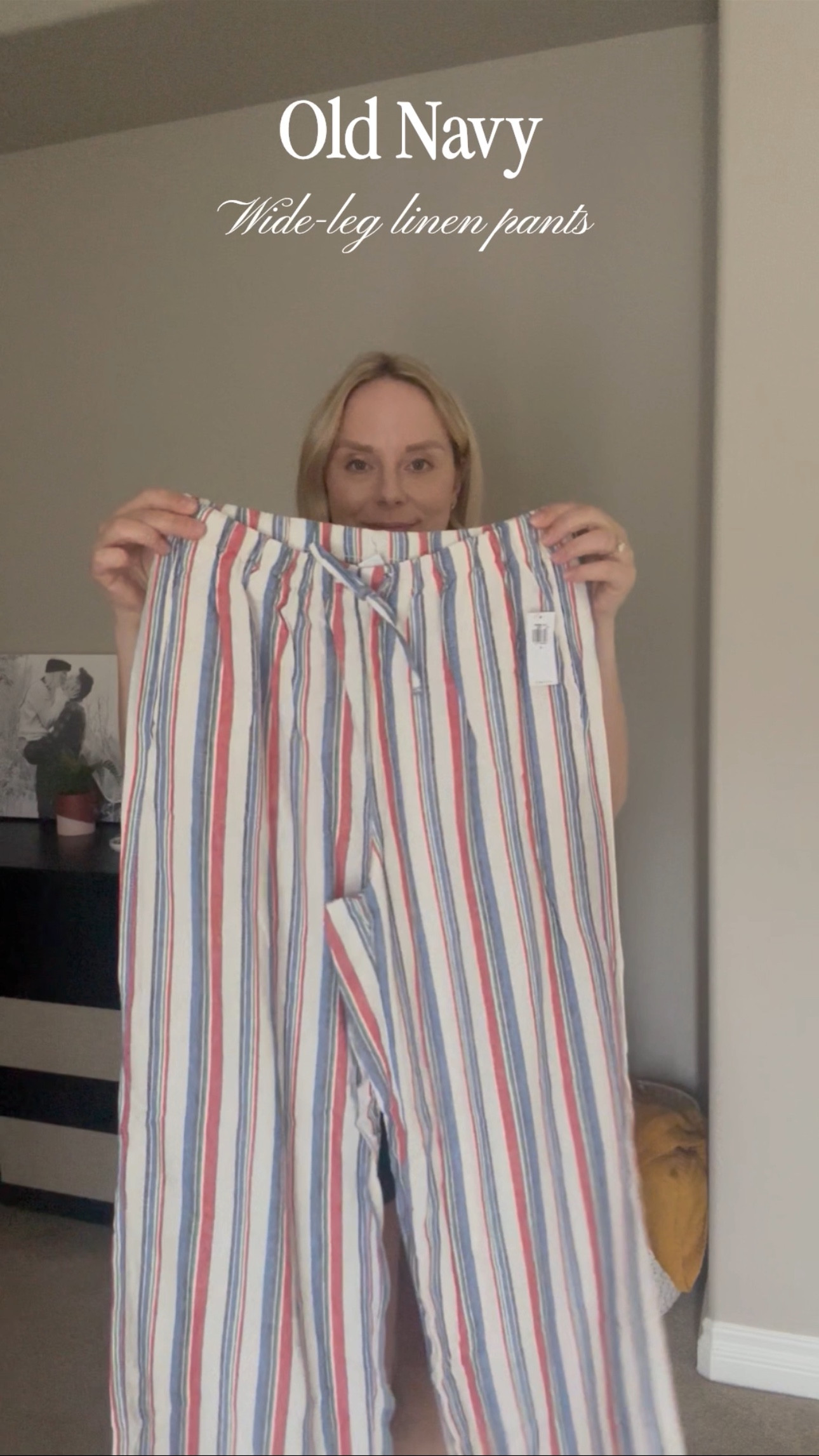 My new favorite pants for summer from Old Navy that are on sale! ♥️ linen-blend, lightweight, pull-on, elastic waistband drawstring, flattering, stylish and most importantly comfortable #oldnavystyle

#LTKSaleAlert #LTKSummerEdit #LTKFindsUnder50