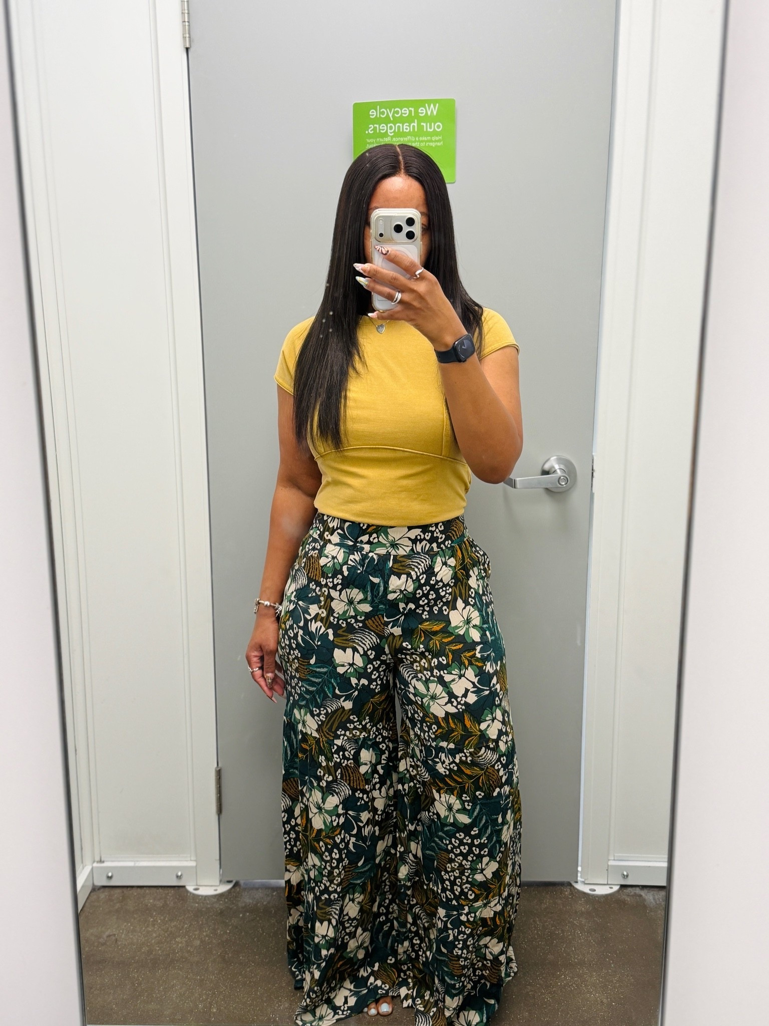 Wearing a size small in the top and bottom. 

The pants are super flowy and very lightweight. It does come with a matching top but I wanted to break up the pattern a bit. The pants are long so shorter girls beware, also there are no pockets.

#LTKPetite #LTKU #LTKSeasonal