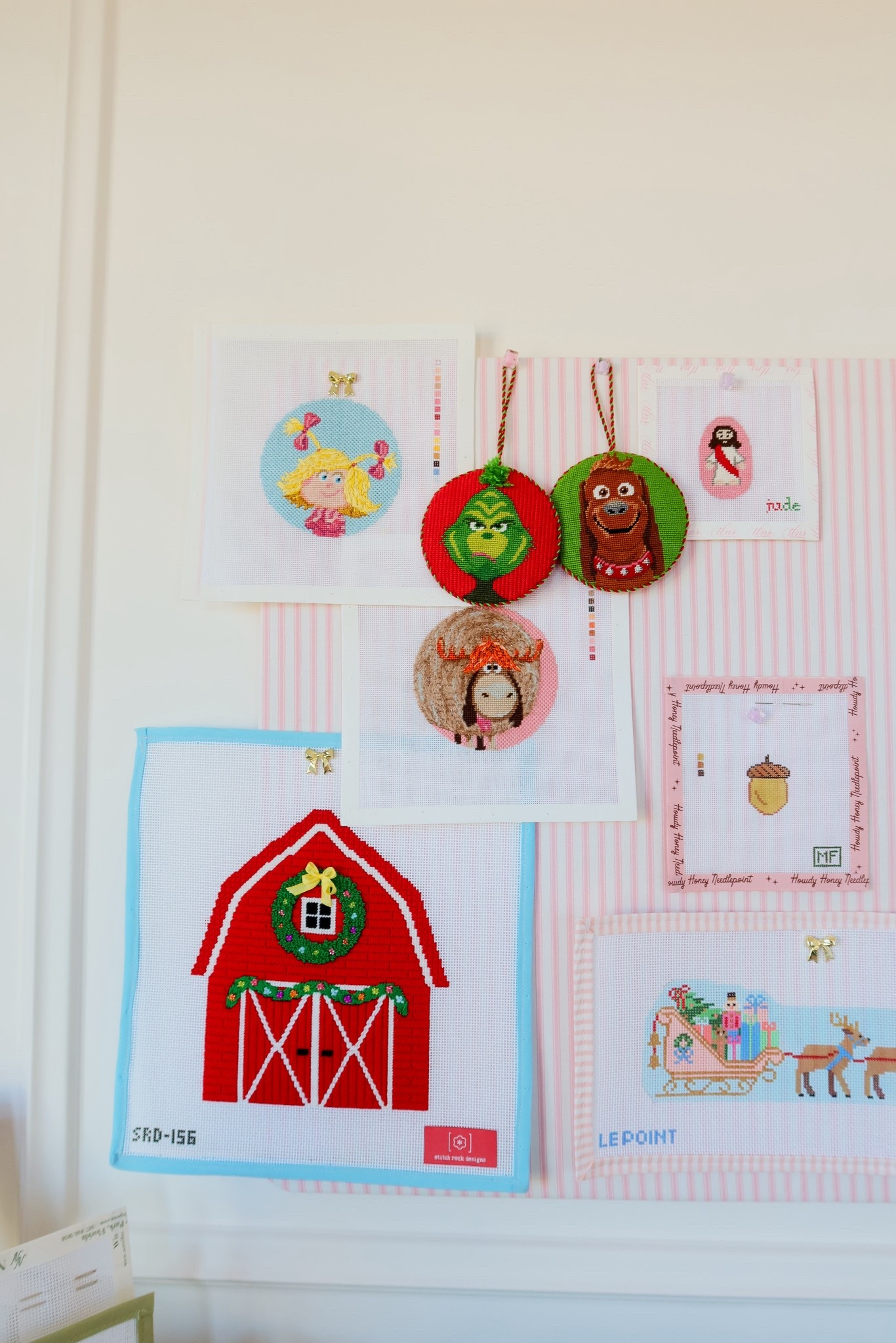 Bow push pins | bulletin board | DIY

#LTKdayinmylife #LTKmomlife #LTKvlog