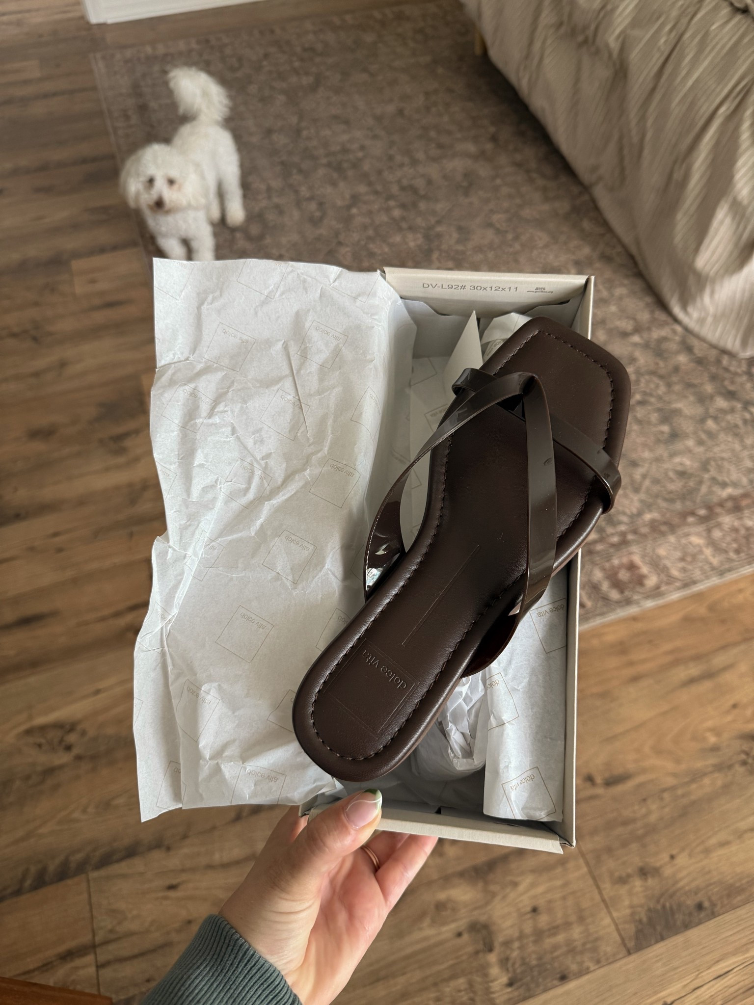 The cutest sandals for spring! Chocolate brown and a nod to the jelly trend! 🤎 also under $40! 