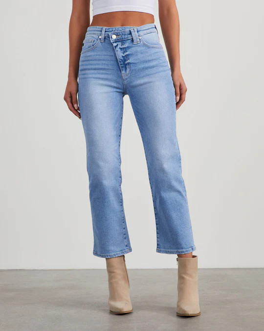 Aaron High Rise 90s Straight Leg Jeans | VICI