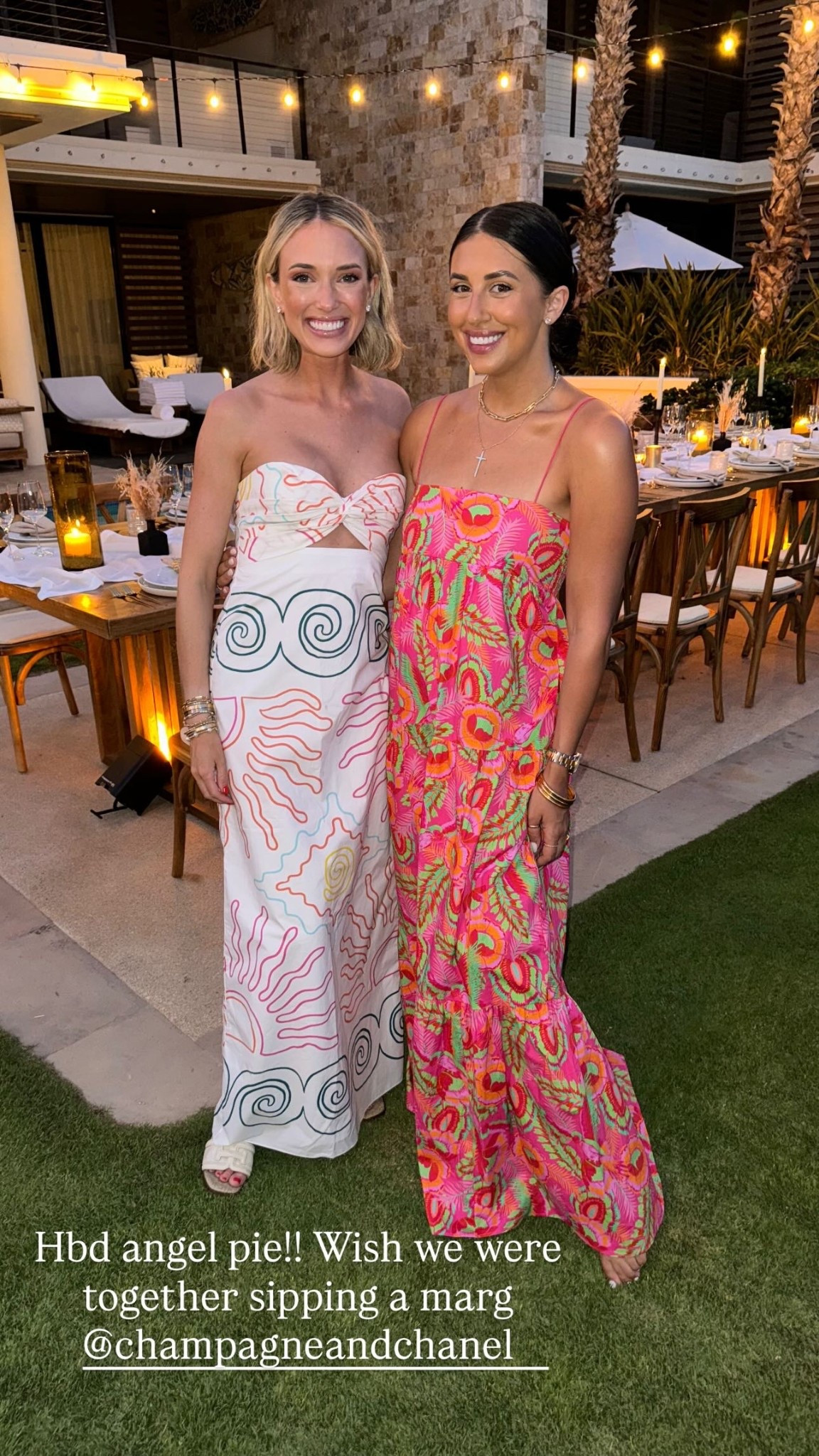 My dress is sold out in this print but linking the other print in stock!