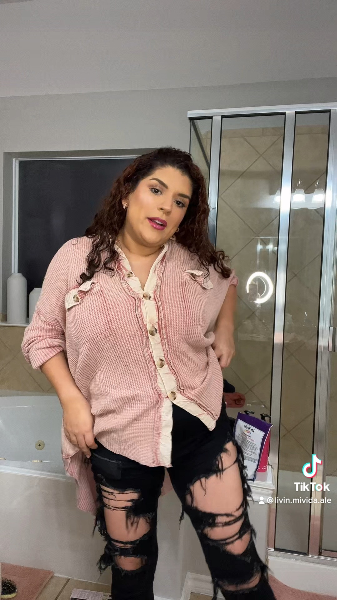 My go to outfit honestly 🫶🏽 it hides everything and I get SO MANY compliments on this shirt!

#LTKGiftGuide #LTKSeasonal #LTKstyletip