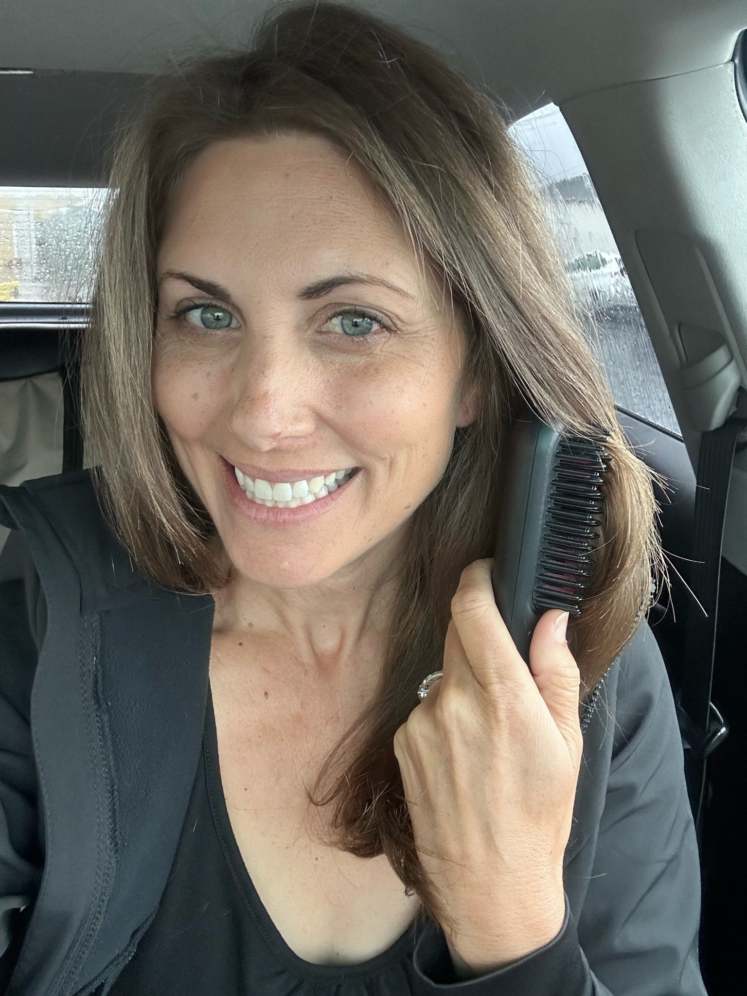 Cordless hot hair brush to keep in your car for touch ups! Makes a great gift too!

#LTKbeauty #LTKGiftGuide #LTKstyletip