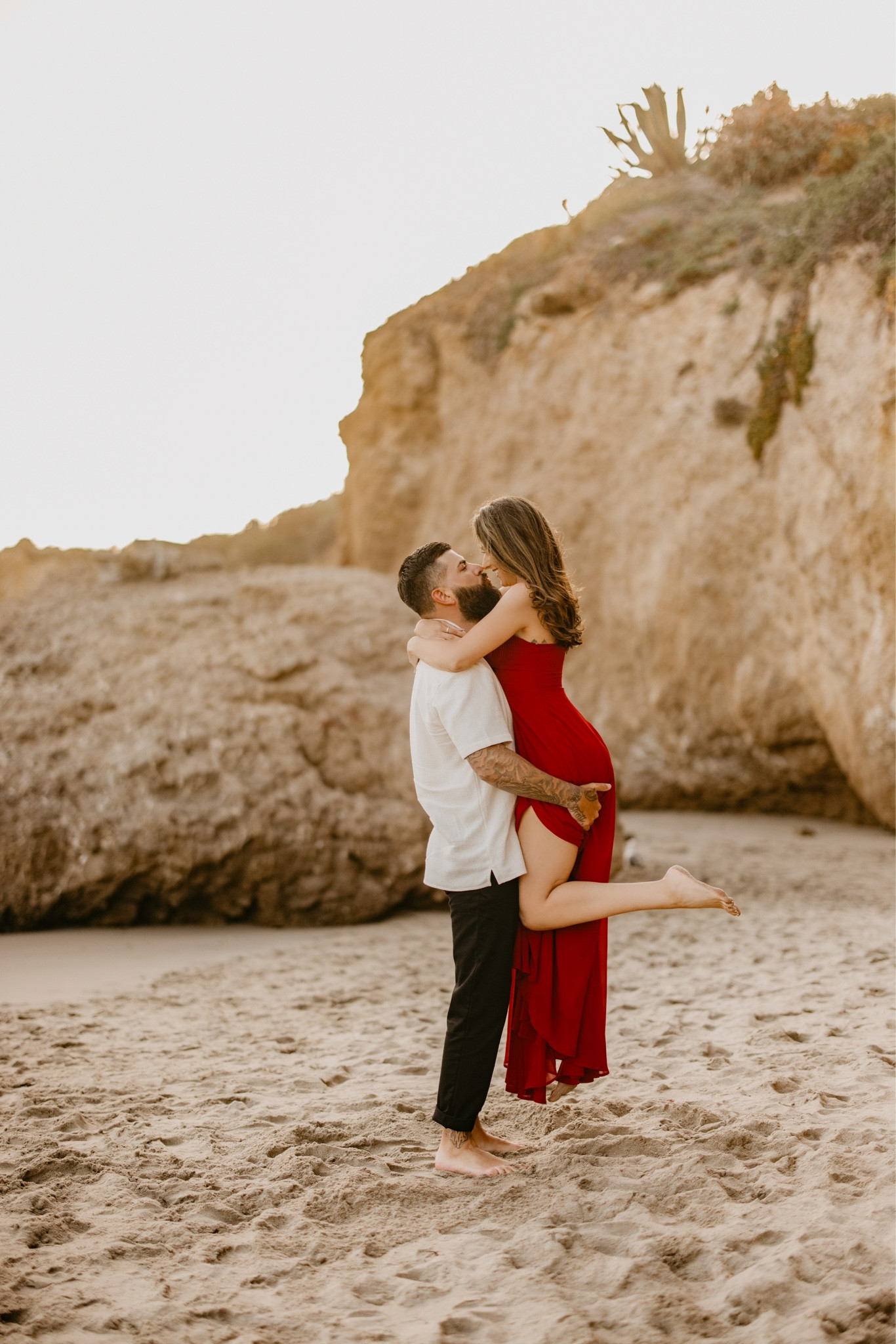 Engagement photo outfit ideas • Bride to be

#LTKunder100 #LTKwedding #LTKstyletip