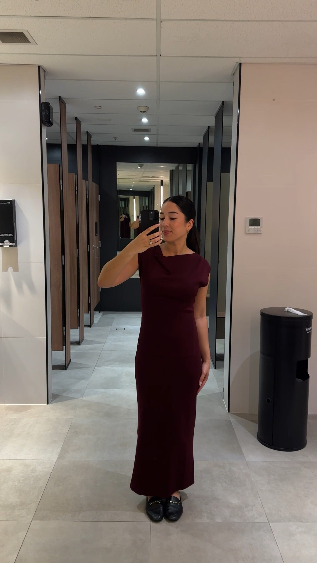 My favourite colour ever 😭 I’m 5’3 wearing size S in both top & skirt (length is definitely quite long – I have it pulled up as high as possible)

#LTKaustralia #LTKworkwear #LTKautumn