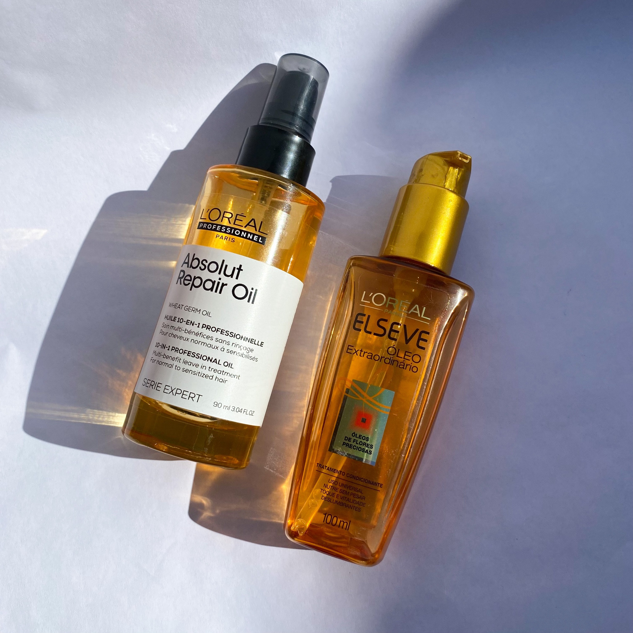 ✨Mais um post da série, “cara de um focinho do outro”, será?✨

✨Hoje vamos comparar dois produtos queridinhos dos consumidores, os óleos capilares Absolut Repair Gold Quinoa e o Óleo Extraordinário.

✨Mas o que dizem as marcas sobre os respectivos produtos?

✨Segundo a Loreal, o Óleo 10in1 Absolut Repair Gold Quinoa foi desenvolvido especialmente para cabelos danificados! Ele promove um resultado de fios nutridos, brilhosos e leves. Promete, nutrir o cabelo, retomar a fibra, deixar os cabelos com um toque leve, maciez, desembaraço, condicionar o fio, adicionar brilho, proteger a fibra e acalmar os cabelos.

✨Já a Loreal/Elseve informa que o Óleo Extraordinário foi desenvolvido para nutrir cabelos secos, promovendo suavidade infinita, brilho excepcional e vitalidade deslumbrante! Com a tecnologia de micro óleos de 6 flores preciosas nutre os fios, sem pesar.

✨Eu uso os dois, e ambos são de altíssima qualidade. A textura dos dois é muito leve (deixei um vídeo no post para mostrar como as texturas são próximas), não pesam nos fios, nutre e deixam muito brilhosos.

✨O Absolut Repair custa em média R$220,00, mas sempre tem promoção, o meu por exemplo foi mais ou menos R$90,00. Já o Óleo Extraordinário custa em média R$45,00, mas sempre tem promoção que chega a R$29,90. 💸💸

✨Em que pese a diferença de tecnologia aplicada aos produtos e os ativos o que os diferem, sinto que o resultado deles são bem semelhantes, podendo dizer que o Óleo Extraordinário seria um primo baratinho do Absolut Repair.

✨Só sei render elogios aos produtos e dizer que cumprem com a finalidade descrita pelas marcas.

✨E vocês, o que acharam da comparação e do resultado aplicado dos produtos? Me conta se já testaram algum dos dois?

✨Haaa e se gostar do post, curte e compartilha com a amiga!!!

#LTKsalealert #LTKbeauty #LTKbrasil